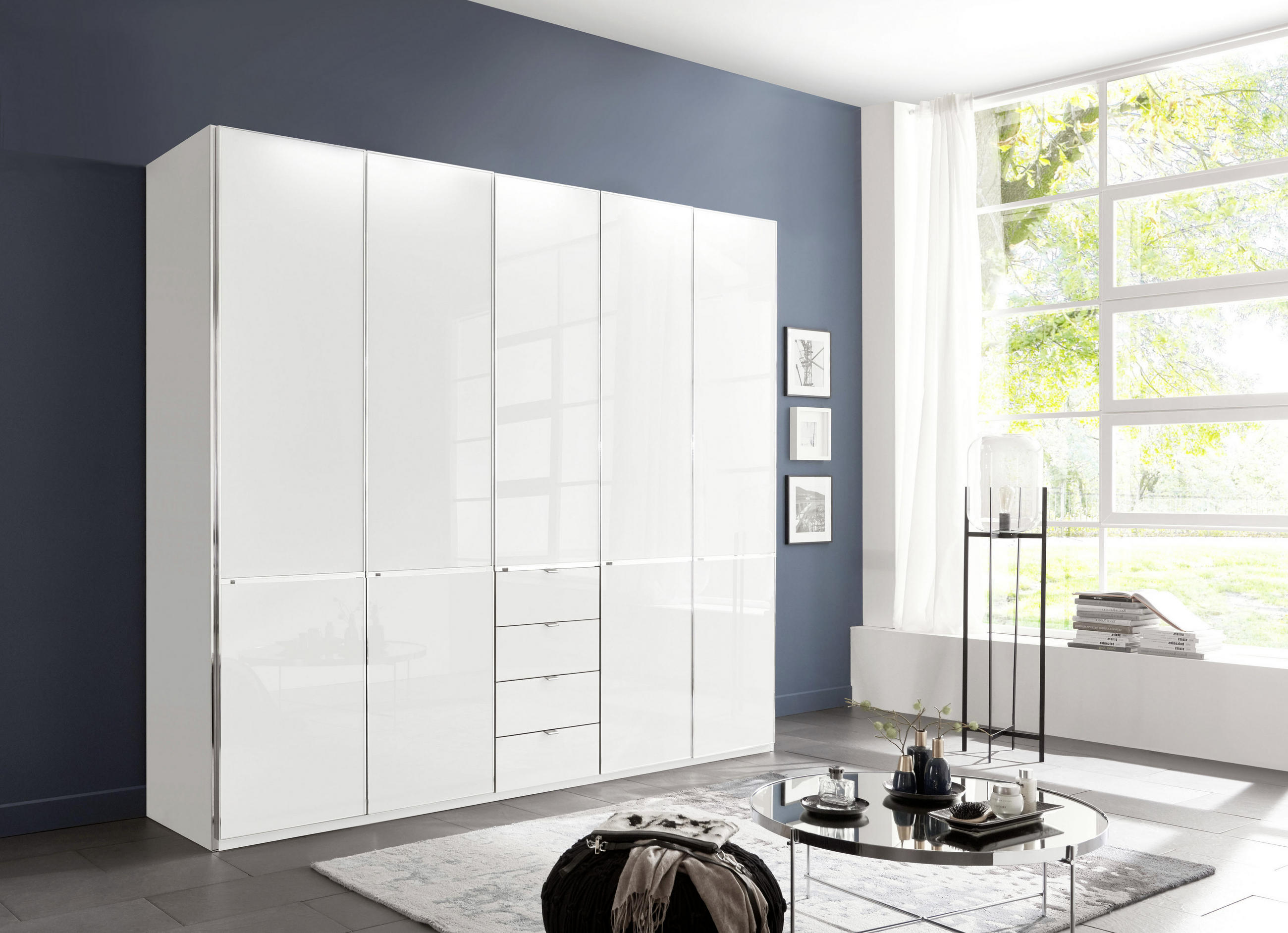 KLEIDERSCHRANK in Weiss  - Chromfarben/Weiss, Konventionell, Glas/Holzwerkstoff (250/216/58cm) - Novel