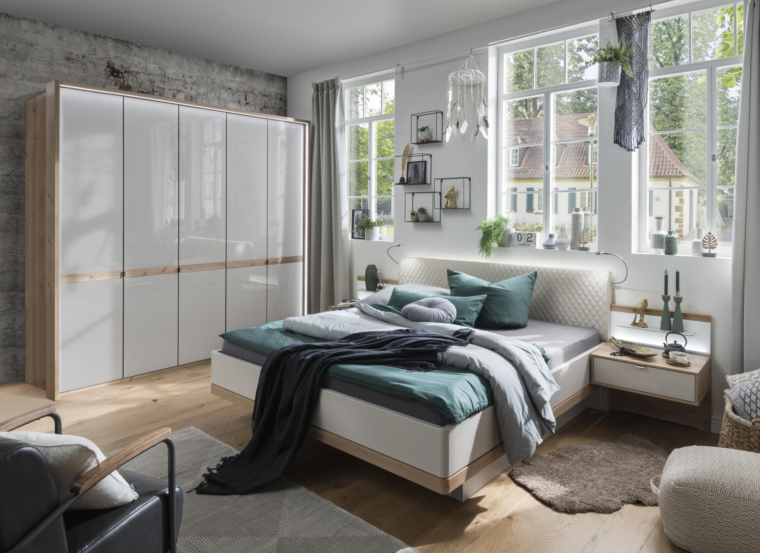 OMARA S KLASIČNIMI VRATI, hrast bianco, barve šampanjca - barve šampanjca/hrast bianco, Design, steklo/leseni material (250/236/58cm) - Venda