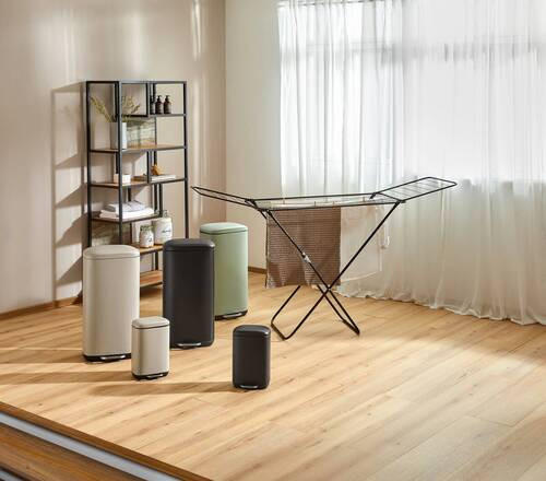 TRETEIMER 5 L  - Taupe/Schwarz, Basics, Kunststoff/Metall (21/32,7/19,5cm) - Novel