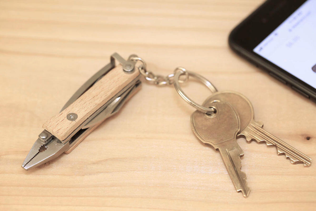 MULTIFUNKCIJSKO ORODJE - barve bukve, Basics, kovina/les (1,72/15,5/8cm) - Kikkerland