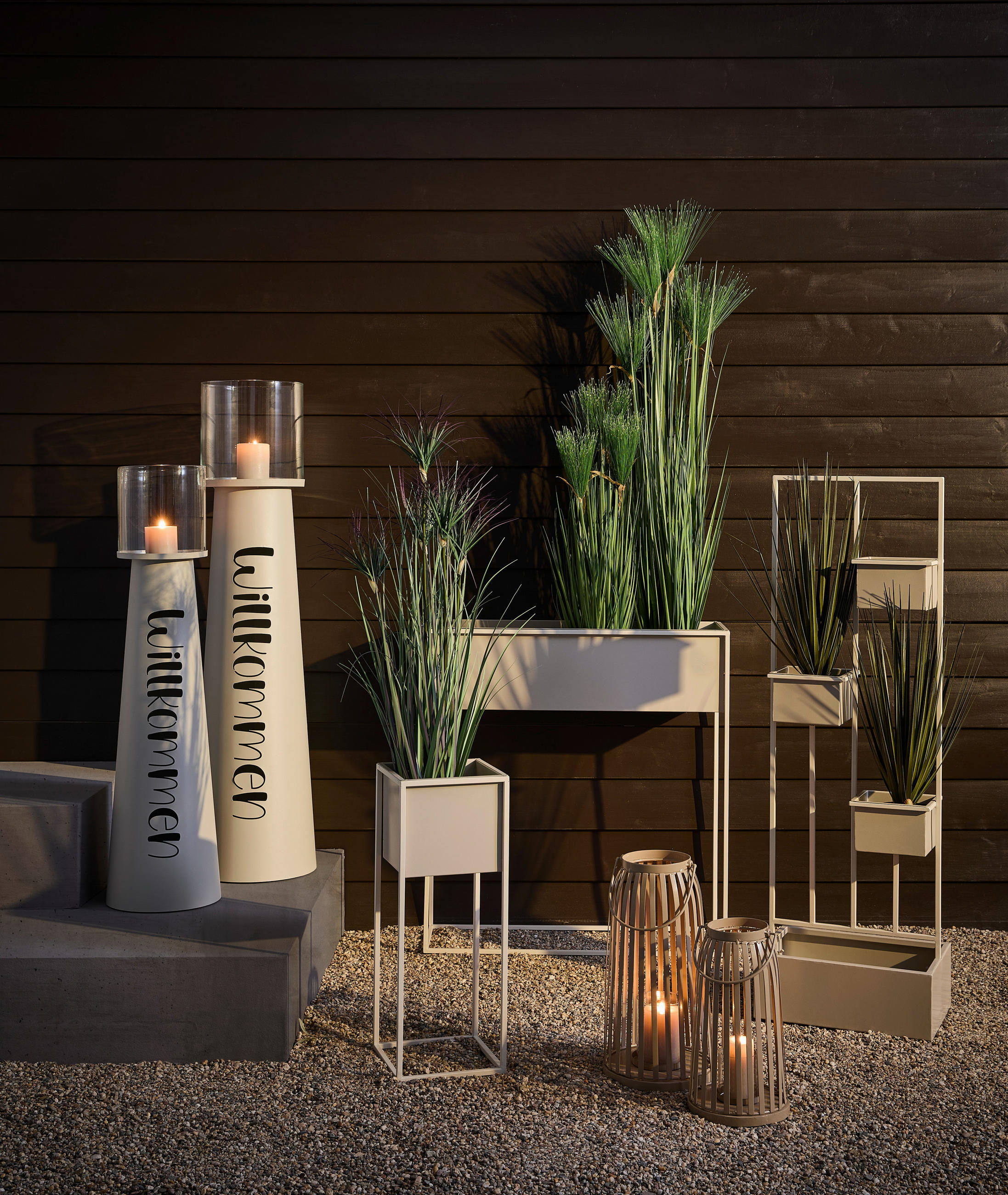 KUNSTPFLANZE Agave 56 cm  - Dunkelgrün/Schwarz, Natur, Kunststoff/Metall (56cm) - Ambia Home