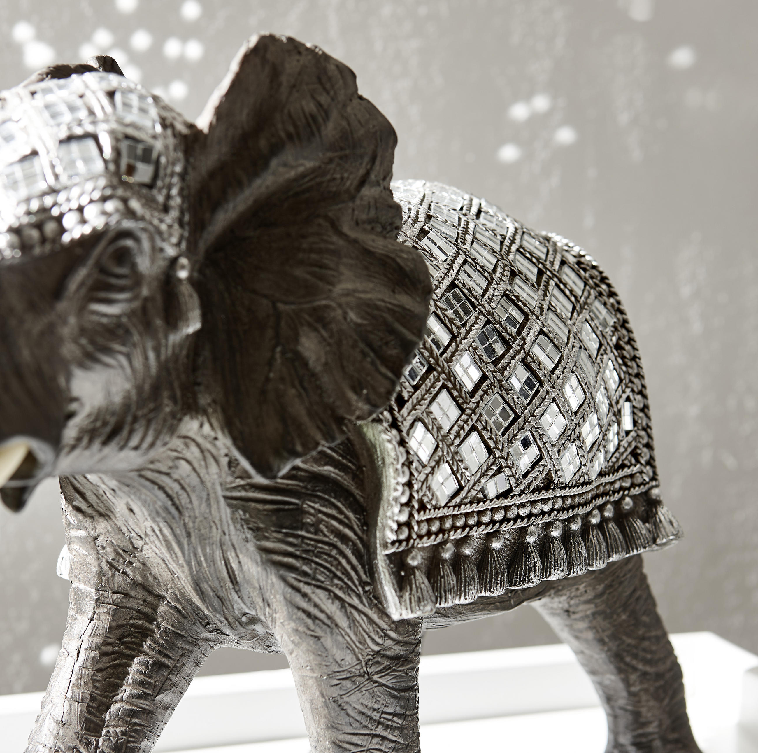 DEKOELEFANT - Dunkelgrau/Silberfarben, Basics, Kunststoff (35/26/16cm) - Ambia Home