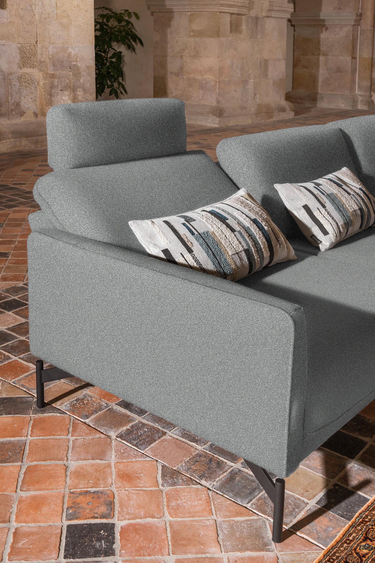 ECKSOFA in Flachgewebe, Struktur Hellgrau  - Anthrazit/Hellgrau, Design, Textil/Metall (254/230cm) - Johann Jakob
