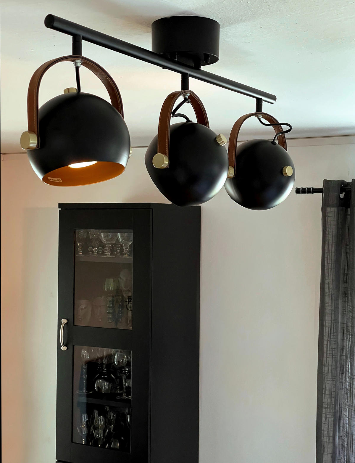 TAKLAMPA  - brun/mässingsfärgad, Design, metall/textil (76/32/15cm)