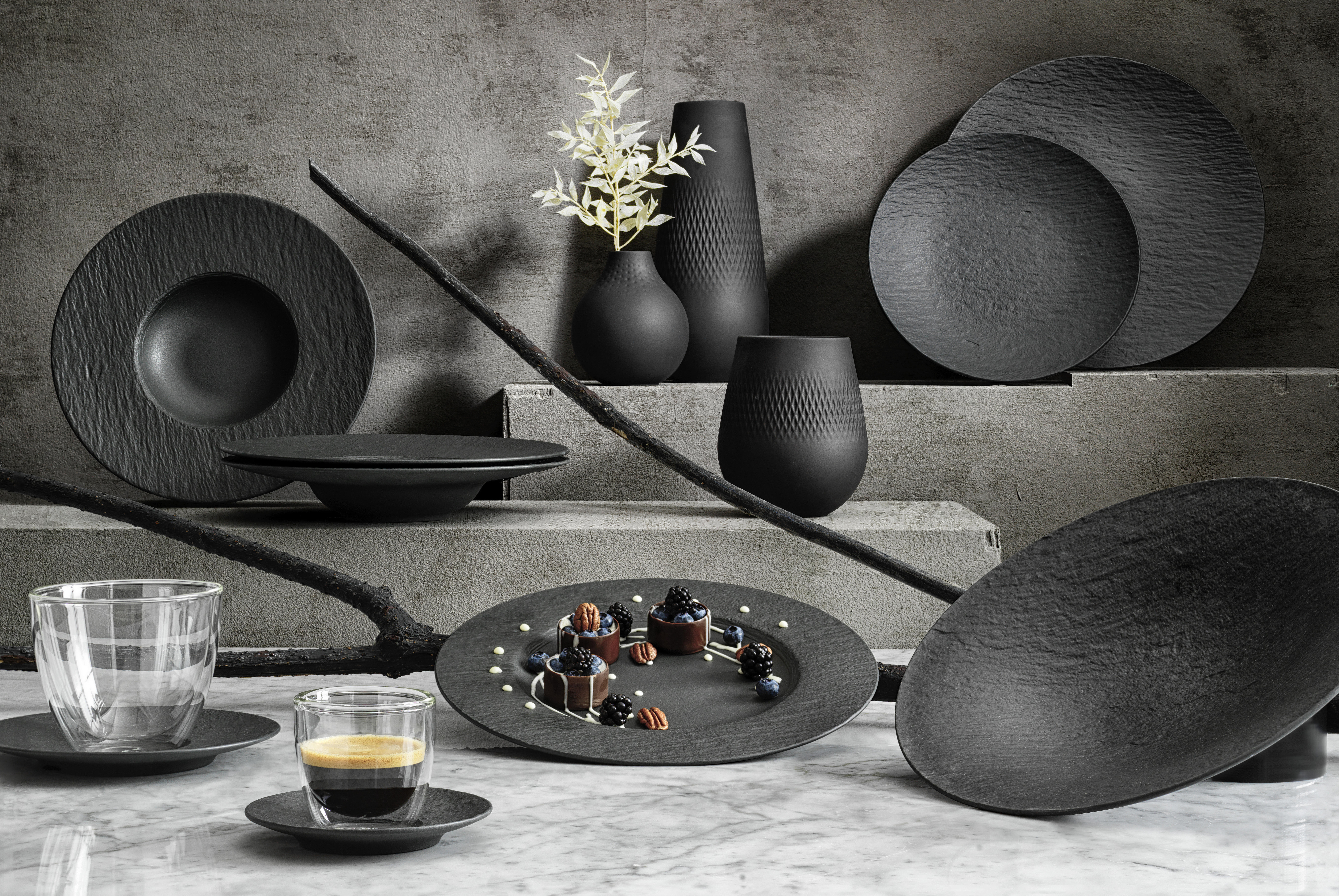MATTALLRIK   - svart, Design, keramik (27cm) - Villeroy & Boch