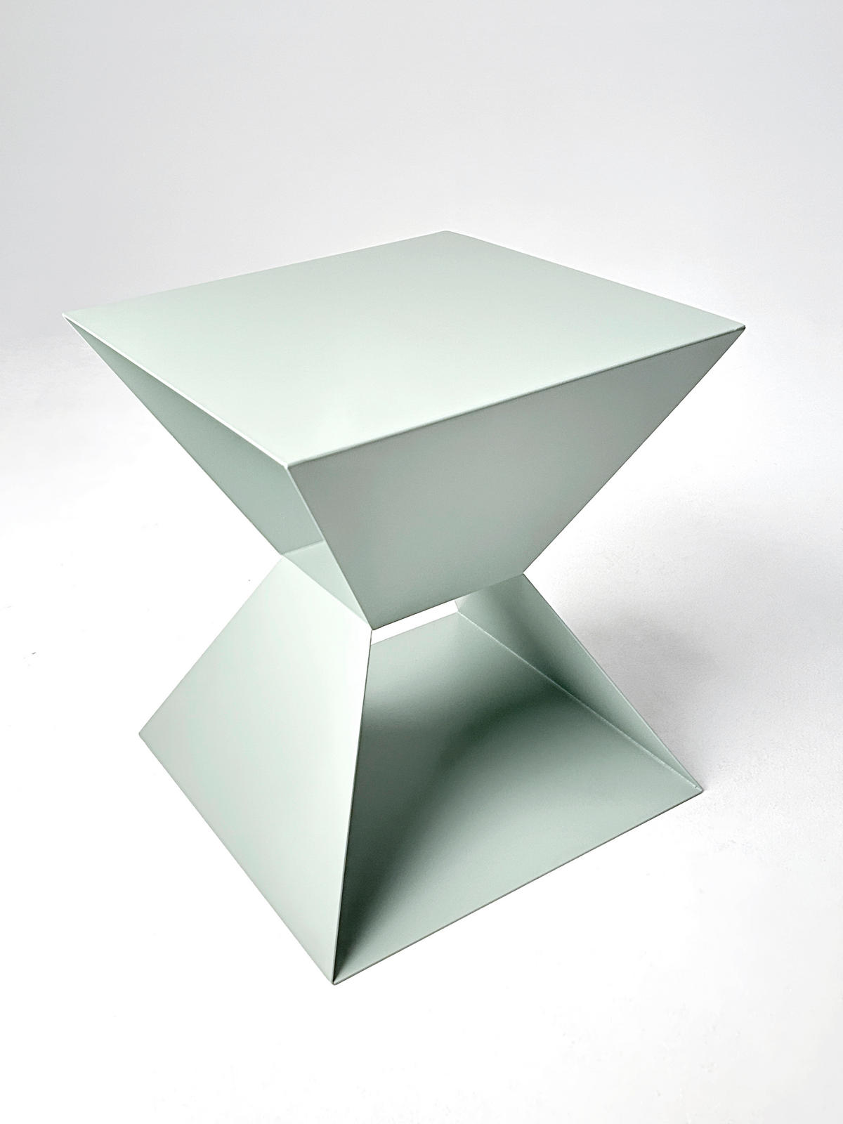 BEISTELLTISCH in Metall 40/40/45 cm  - Salbeigrün, Design, Metall (40/40/45cm)