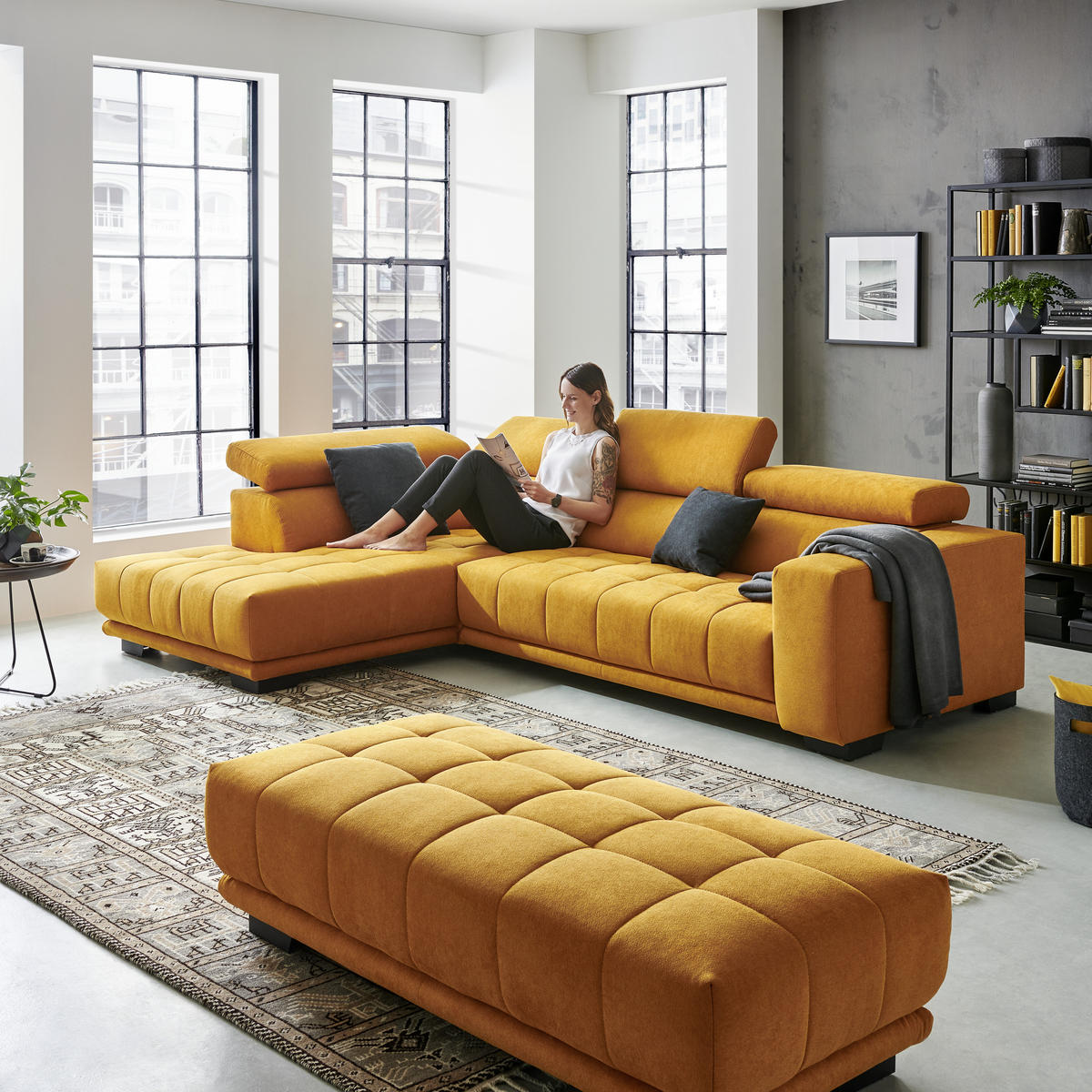 ECKSOFA in Mikrofaser Gelb  - Gelb/Schwarz, Design, Textil/Metall (301/207cm) - Xora