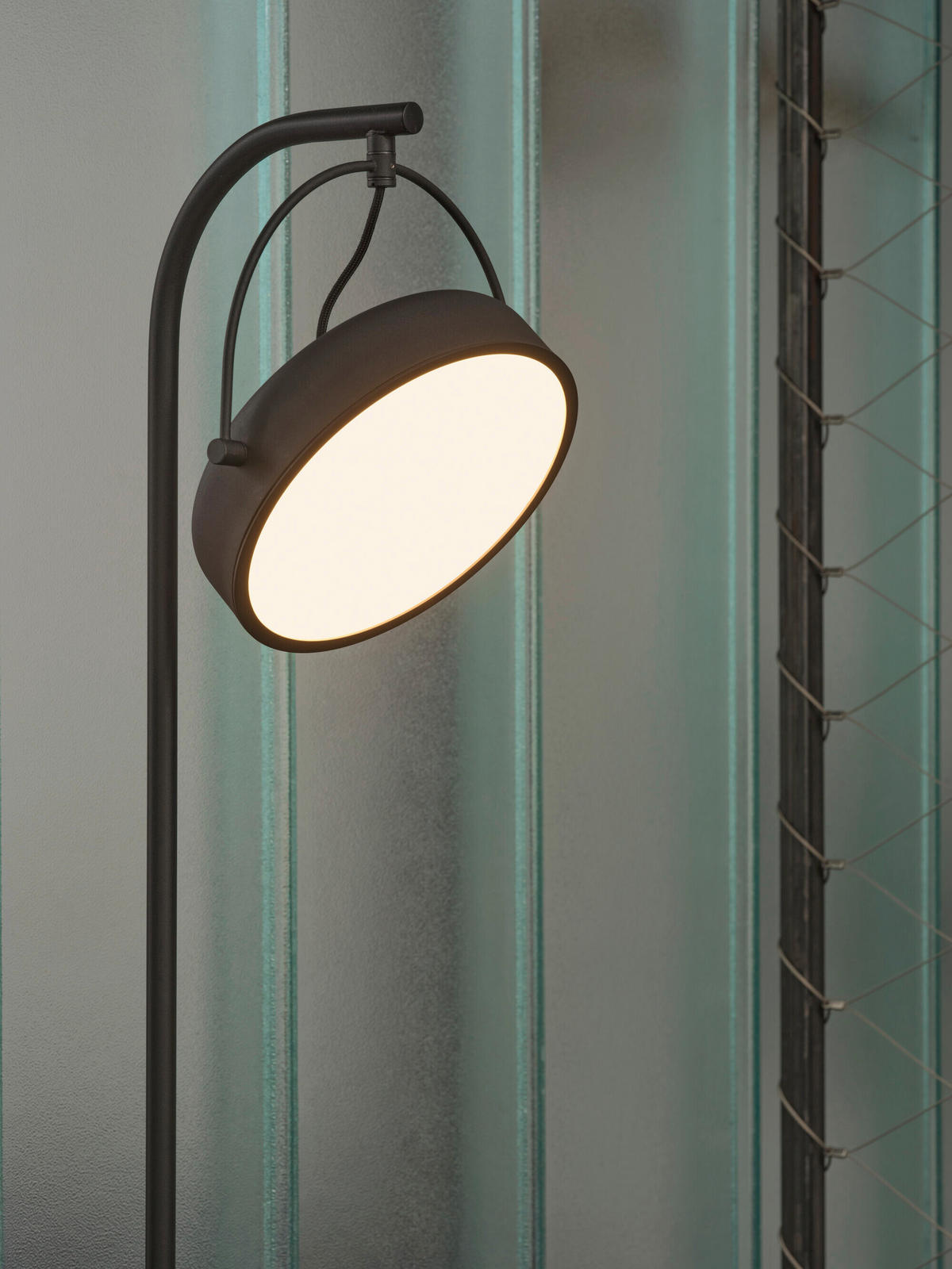 LED-STEHLEUCHTE 25/37,5/143 cm    - Schwarz, Design, Kunststoff/Metall (25/37,5/143cm) - Osram