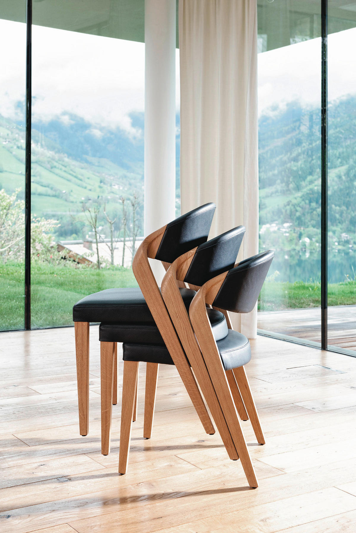 SCAUN in lemn, piele negru, culoare lemn stejar  - culoare lemn fag/culoare lemn stejar, Natur, lemn/piele (53/82/57cm) - Voglauer