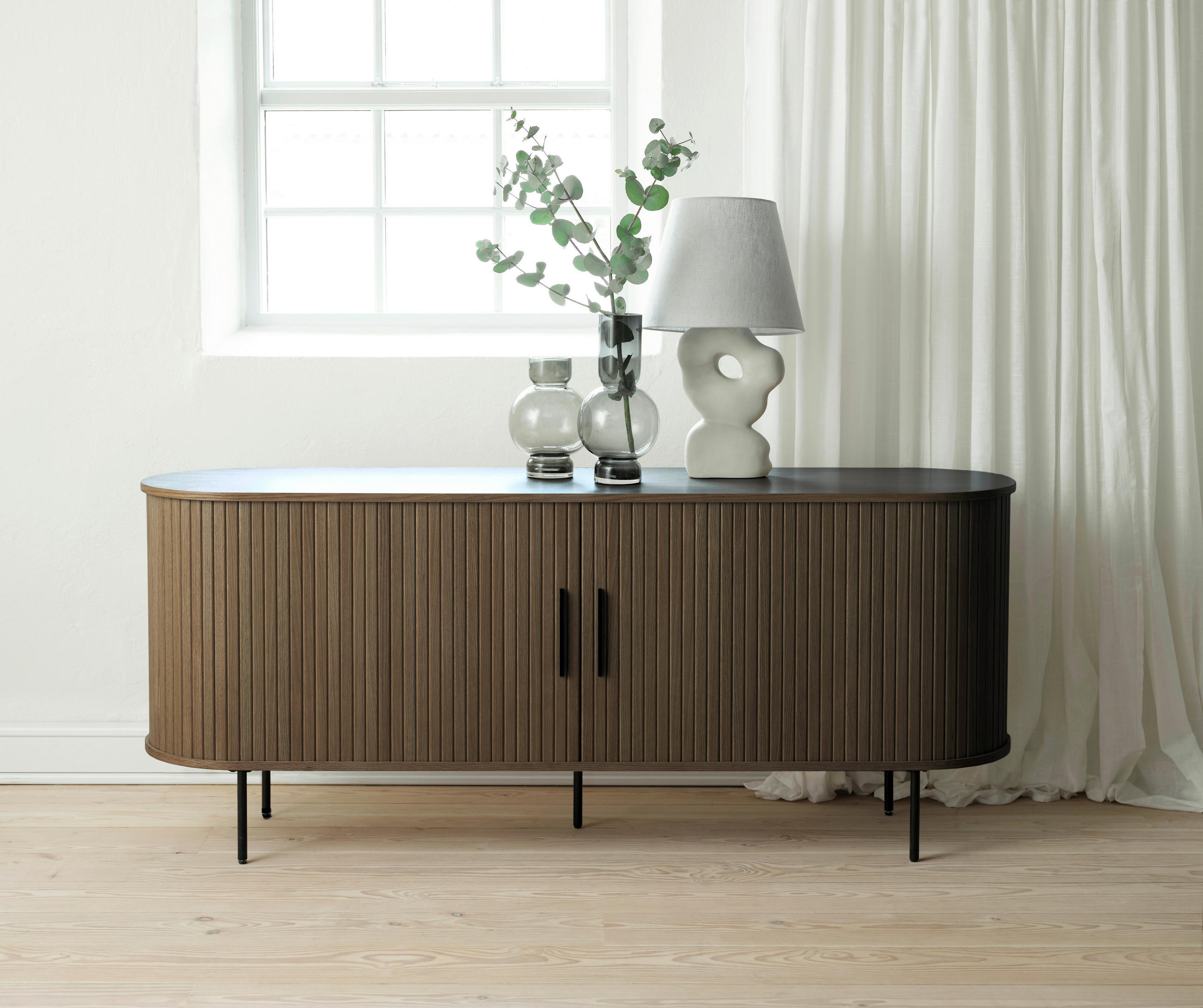 SIDEBOARD Schwarz, Eiche dunkel  180/76/45 cm  - Eiche dunkel/Schwarz, Trend, Holz/Holzwerkstoff (180/76/45cm) - Xora