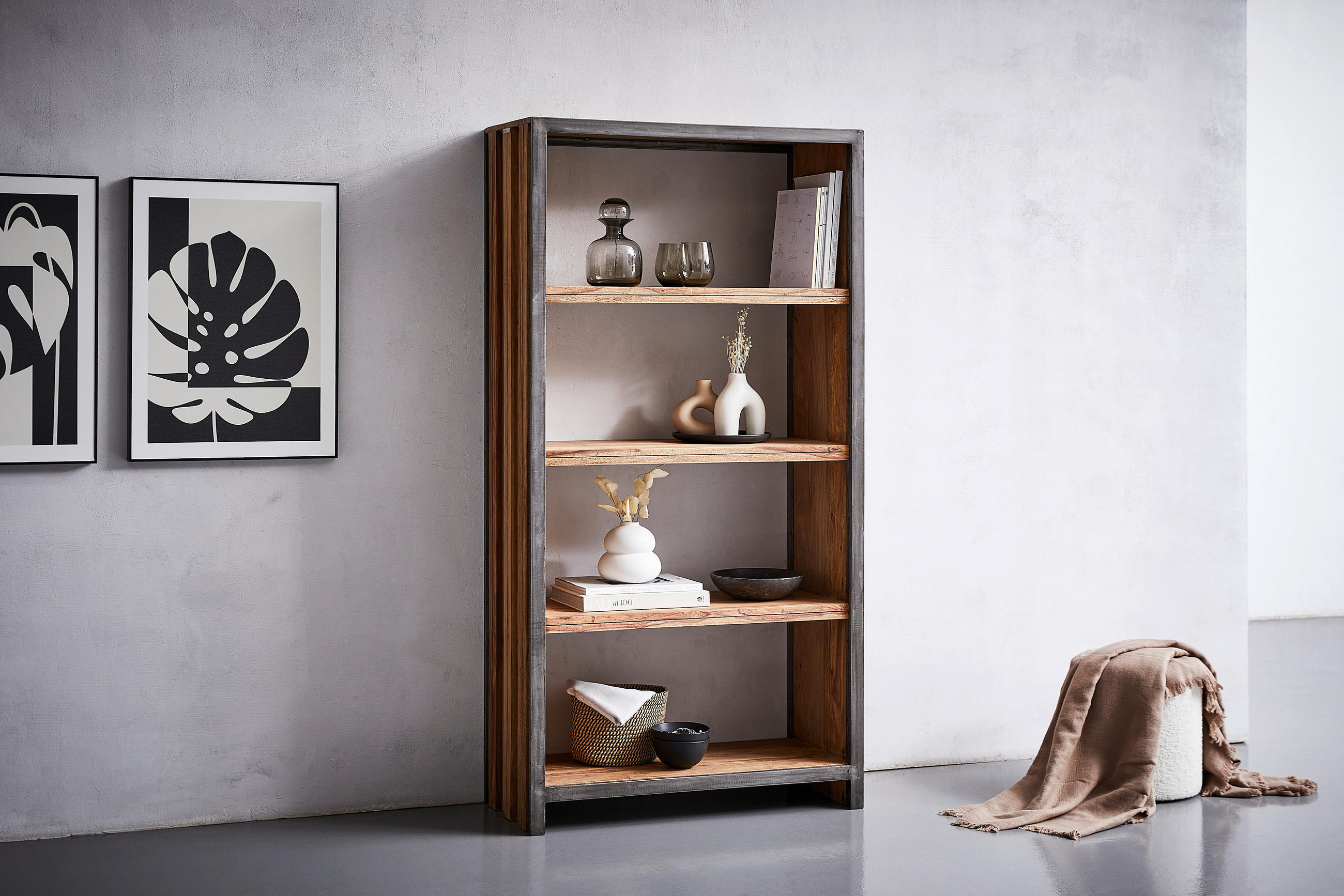 REGAL Sheesham massiv Sheeshamfarben  - Sheeshamfarben/Naturfarben, MODERN, Holz/Metall (90/180/38cm) - MID.YOU