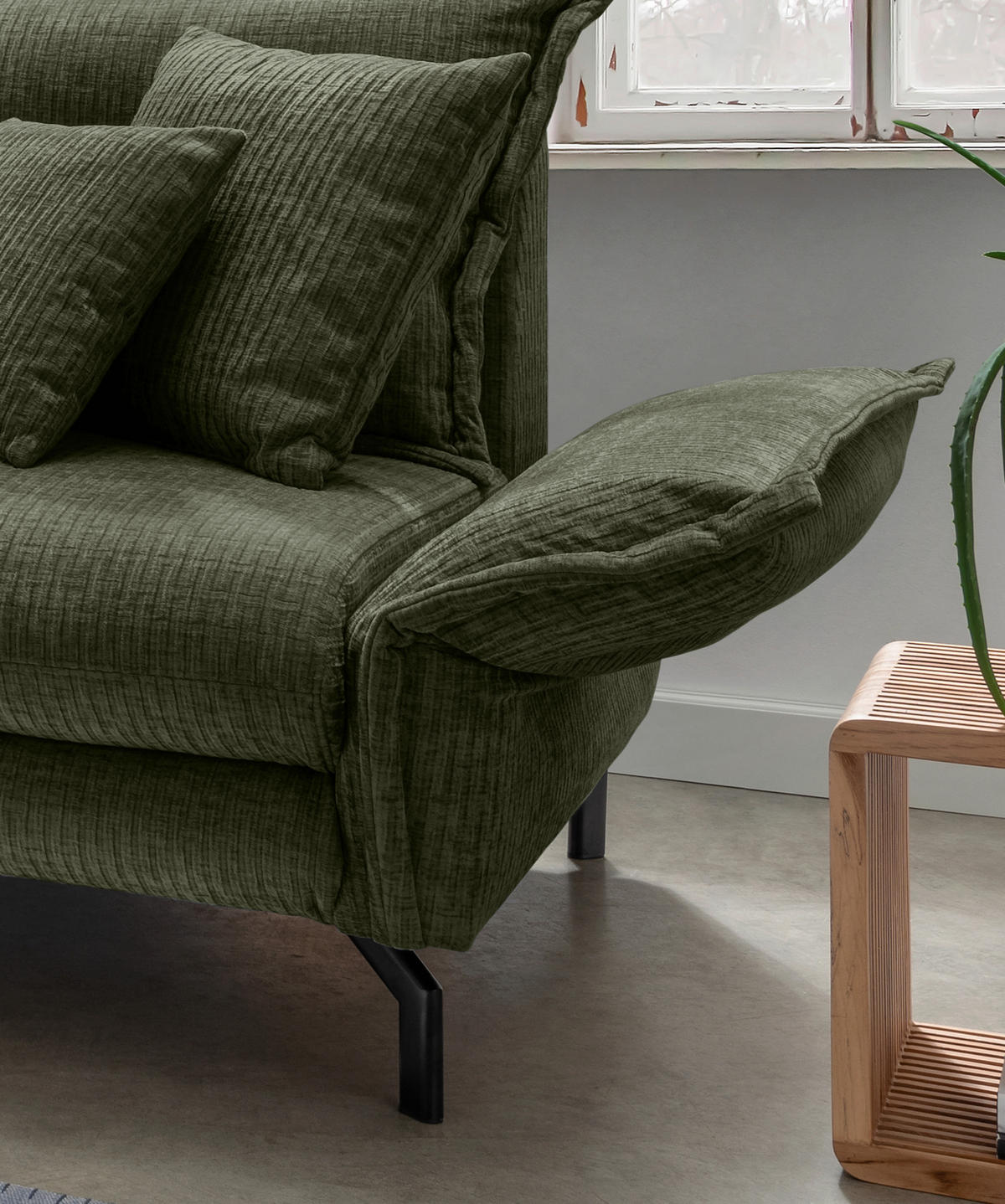 ECKSOFA in Velours Olivgrün  - Schwarz/Olivgrün, Design, Textil/Metall (180/255cm) - Livetastic