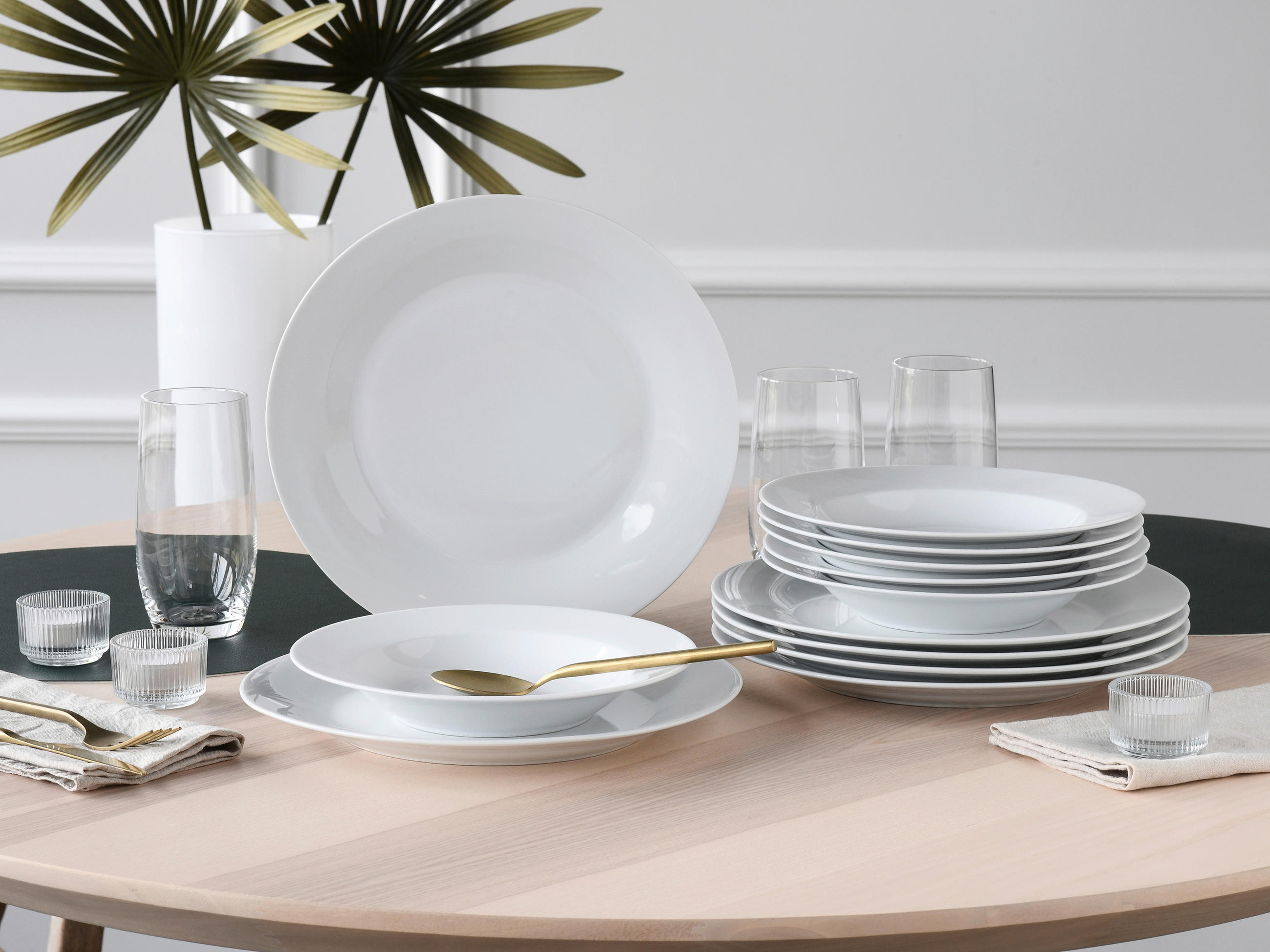 TAFELSERVICE Weiß Base weiß 12-teilig  - Weiß, Basics, Keramik - Creatable