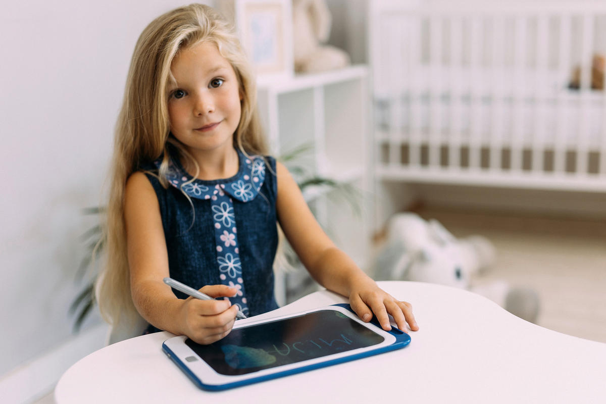 OTROŠKI PRENOSNIK - večbarvno, Basics, umetna masa (0,194kg)