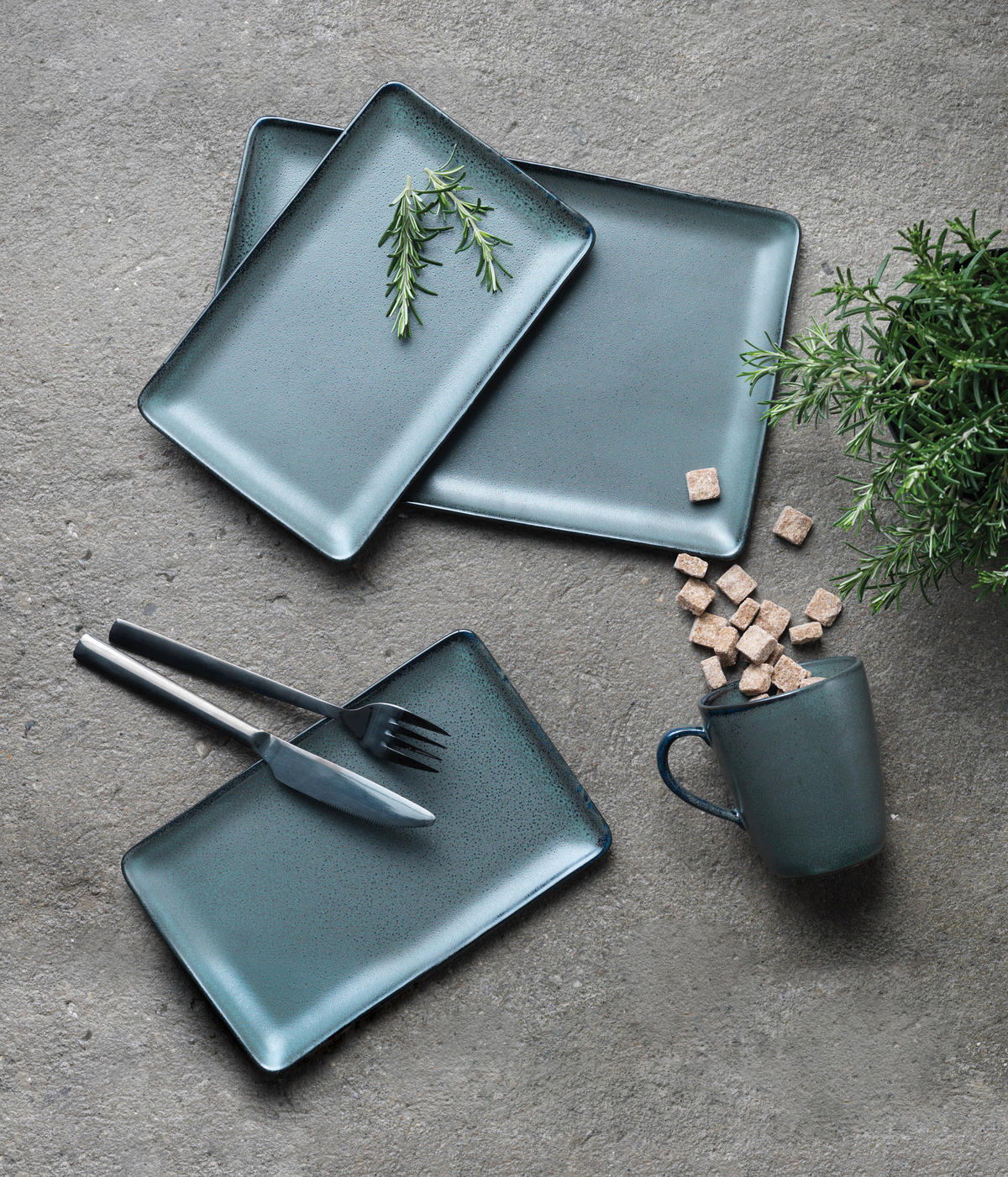 SPEISETELLER RAW  - Waldgrün, Basics, Keramik (32/20/2cm) - Aida