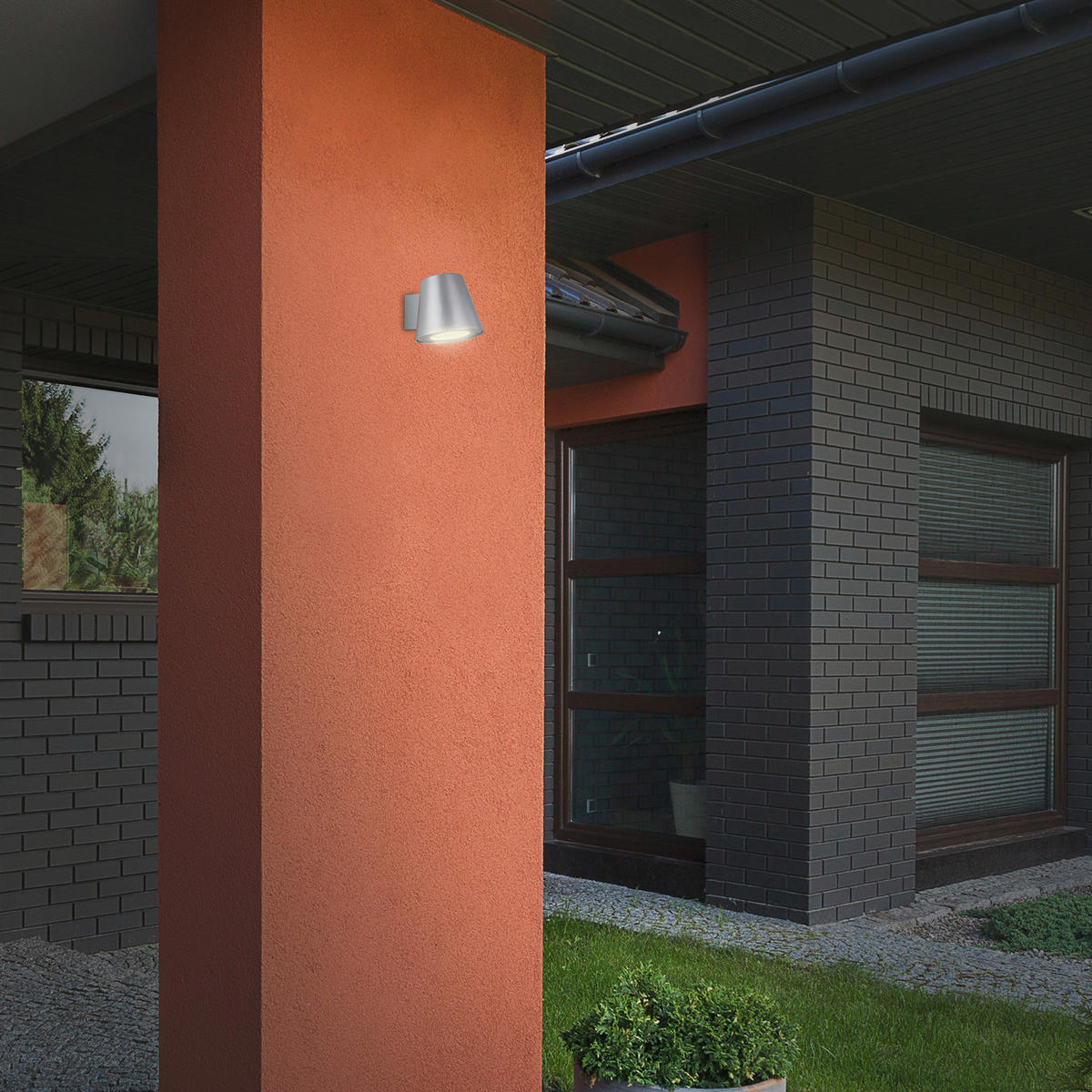 ZIDNA SVJETILJKA VANJSKA  - srebrne boje, Basics, metal (11/14/14cm)