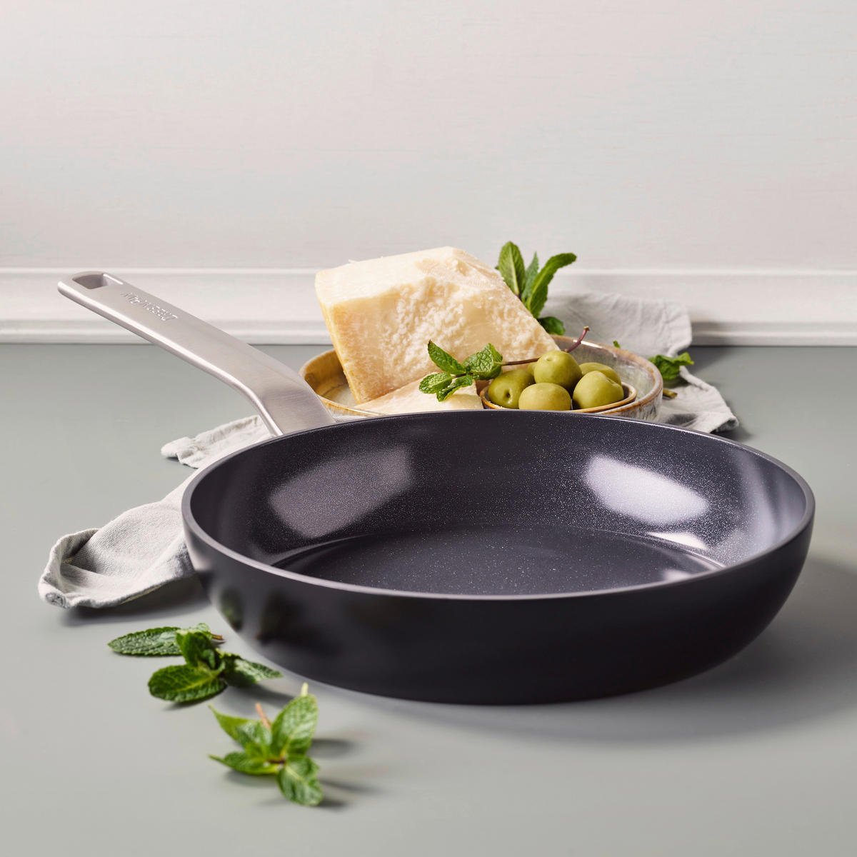 BRATPFANNE Evolution Keramikbeschichtung 28 cm  - Edelstahlfarben/Schwarz, Basics, Metall (28cm) - GreenPan