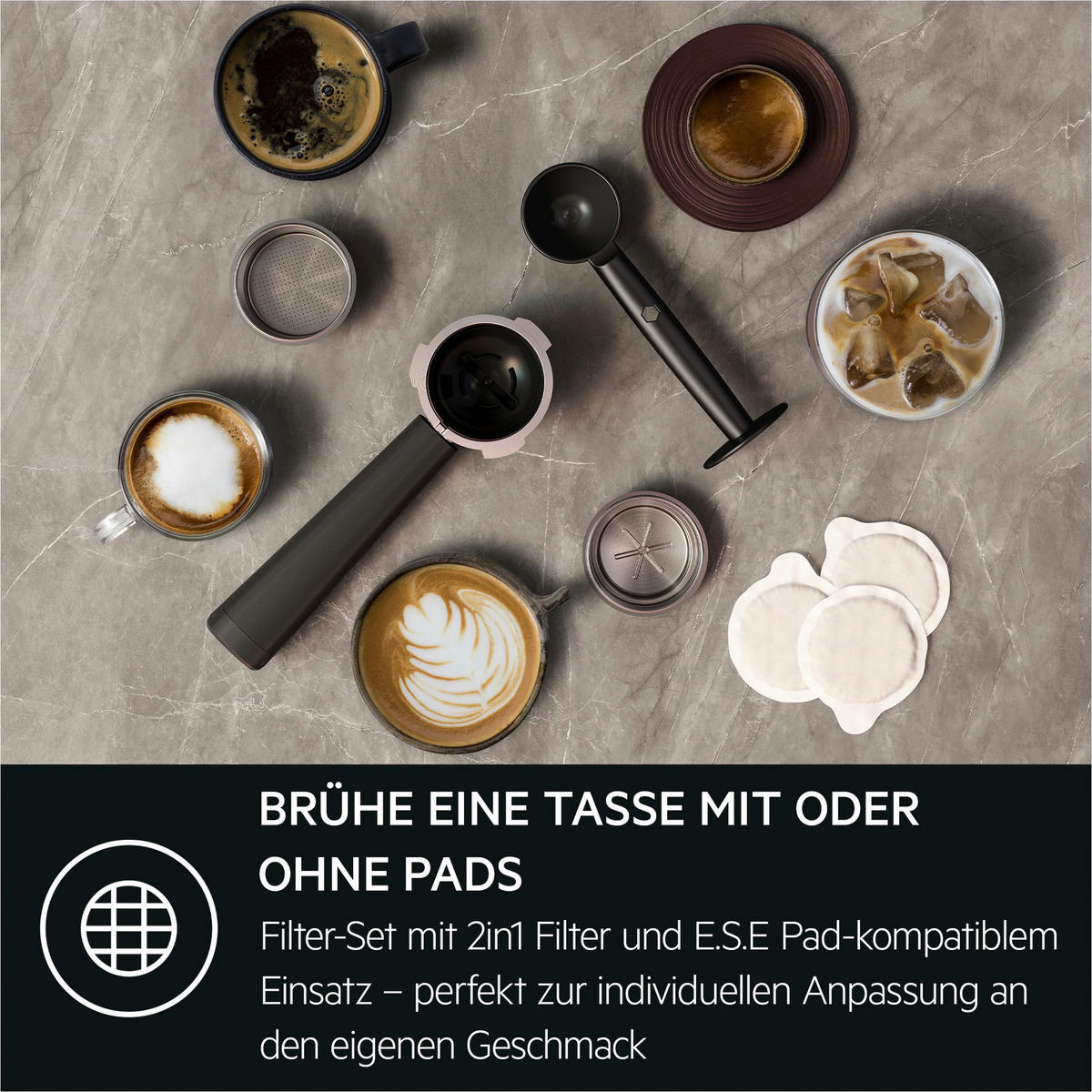 ESPRESSOMASCHINE  - Edelstahlfarben, Basics, Kunststoff/Metall (14,7/30,4/41,2cm) - AEG