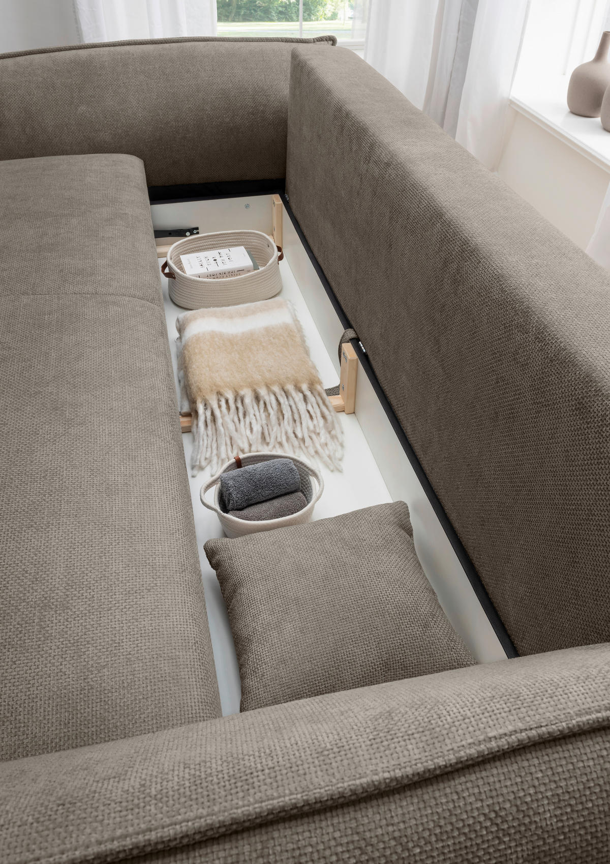 BIGSOFA Mikrofaser Graubraun  - Chromfarben/Graubraun, Basics, Kunststoff/Textil (242/71/90/131cm) - Livetastic