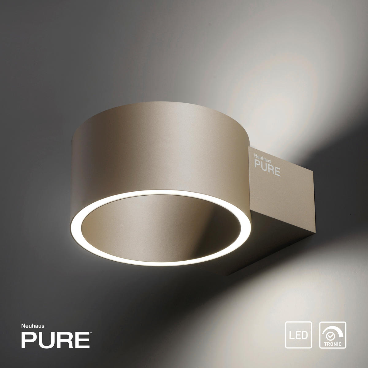 LED-WANDLEUCHTE Pure Clipse 18.5/15/8 cm  - Braun, Design, Kunststoff/Metall (18.5/15/8cm) - Neuhaus PURE