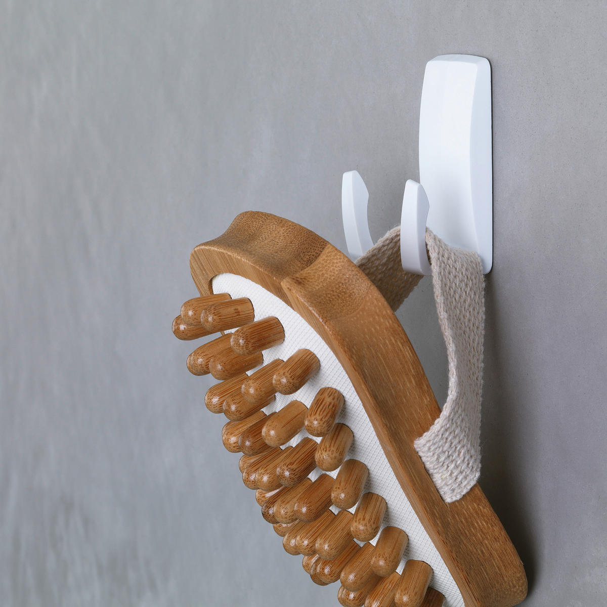 KLEBEHAKEN  in Weiß  - Weiß, Basics, Kunststoff (4,5/6/2,7cm) - Tesa
