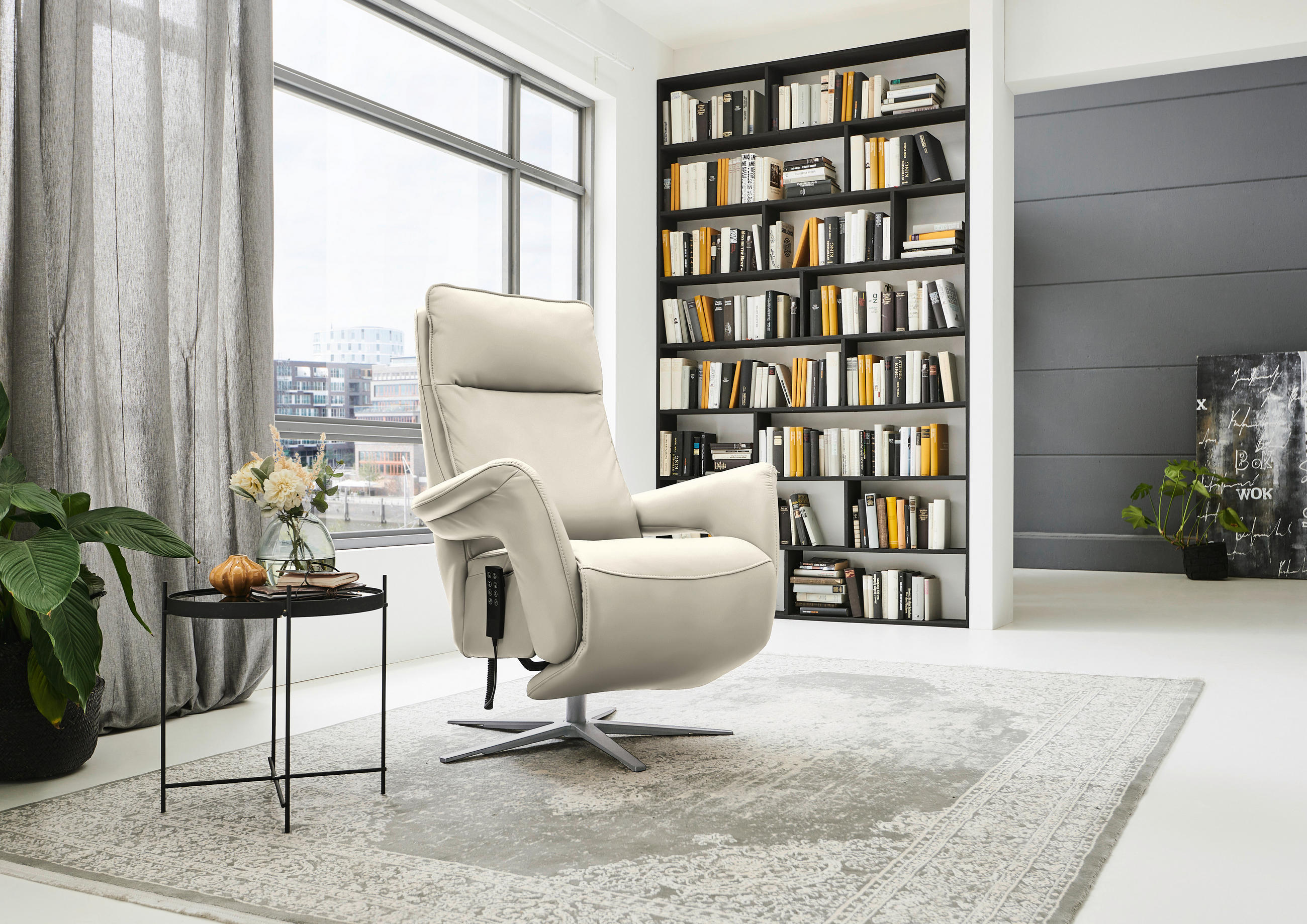 RELAXSESSEL in Leder Ecru  - Ecru/Edelstahlfarben, Design, Leder/Metall (79-83/116/87-176cm) - Valdera