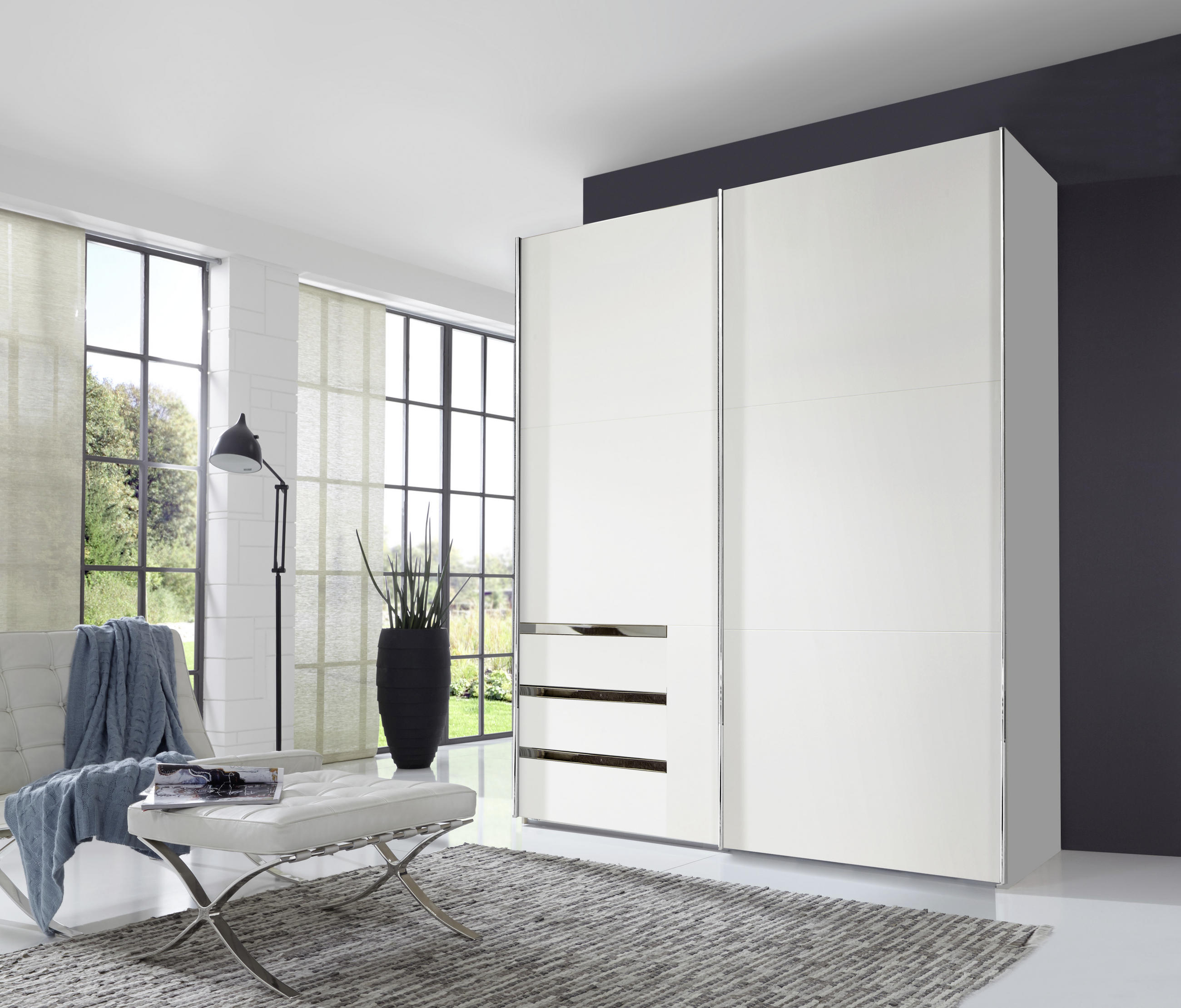 SCHWEBETÜRENSCHRANK in Weiss  - Chromfarben/Weiss, Modern, Holzwerkstoff/Metall (250/216/65cm) - MID.YOU