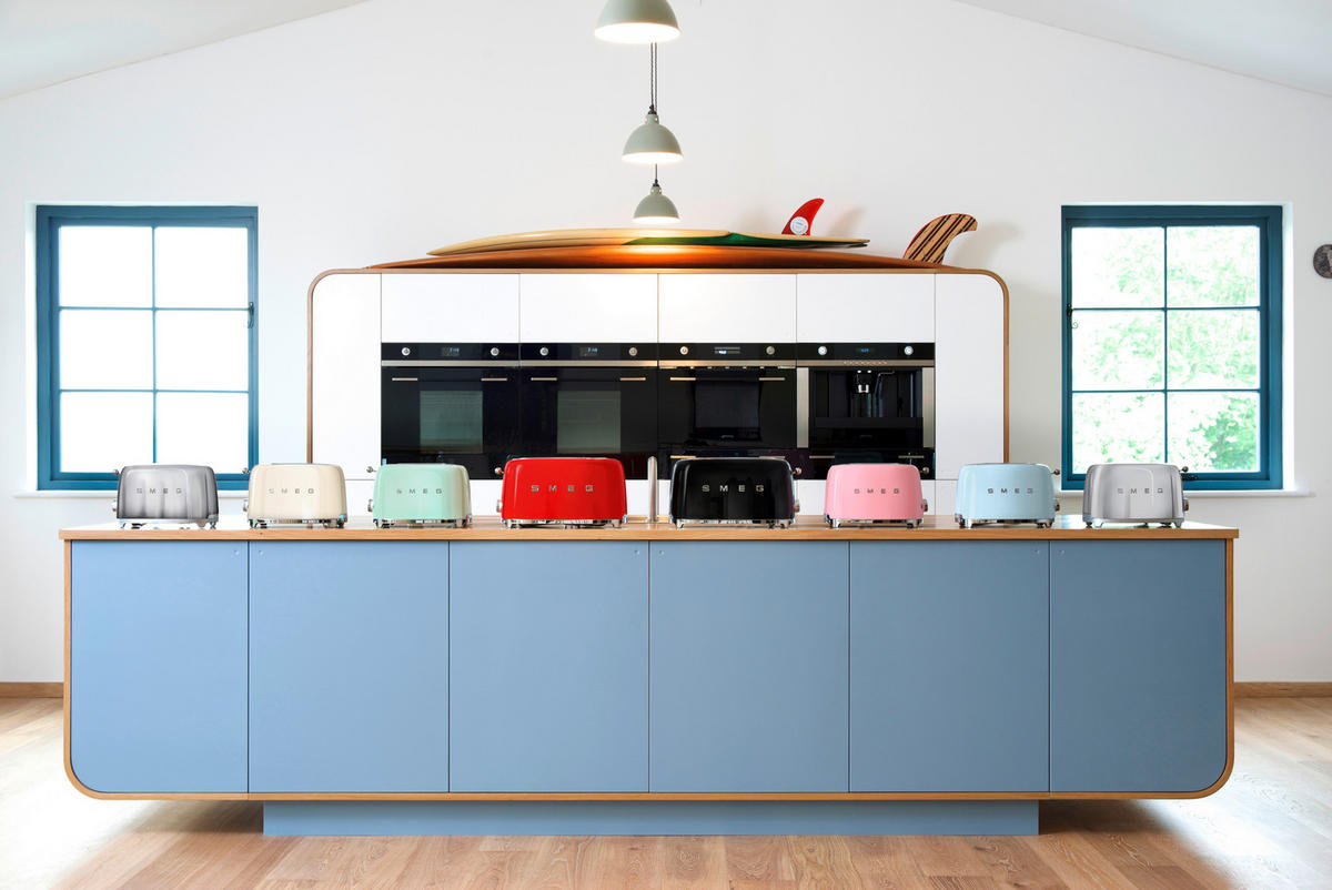 TOASTER 50's Style  - Rot, Trend, Metall (41.0/21.5/20.8cm) - SMEG