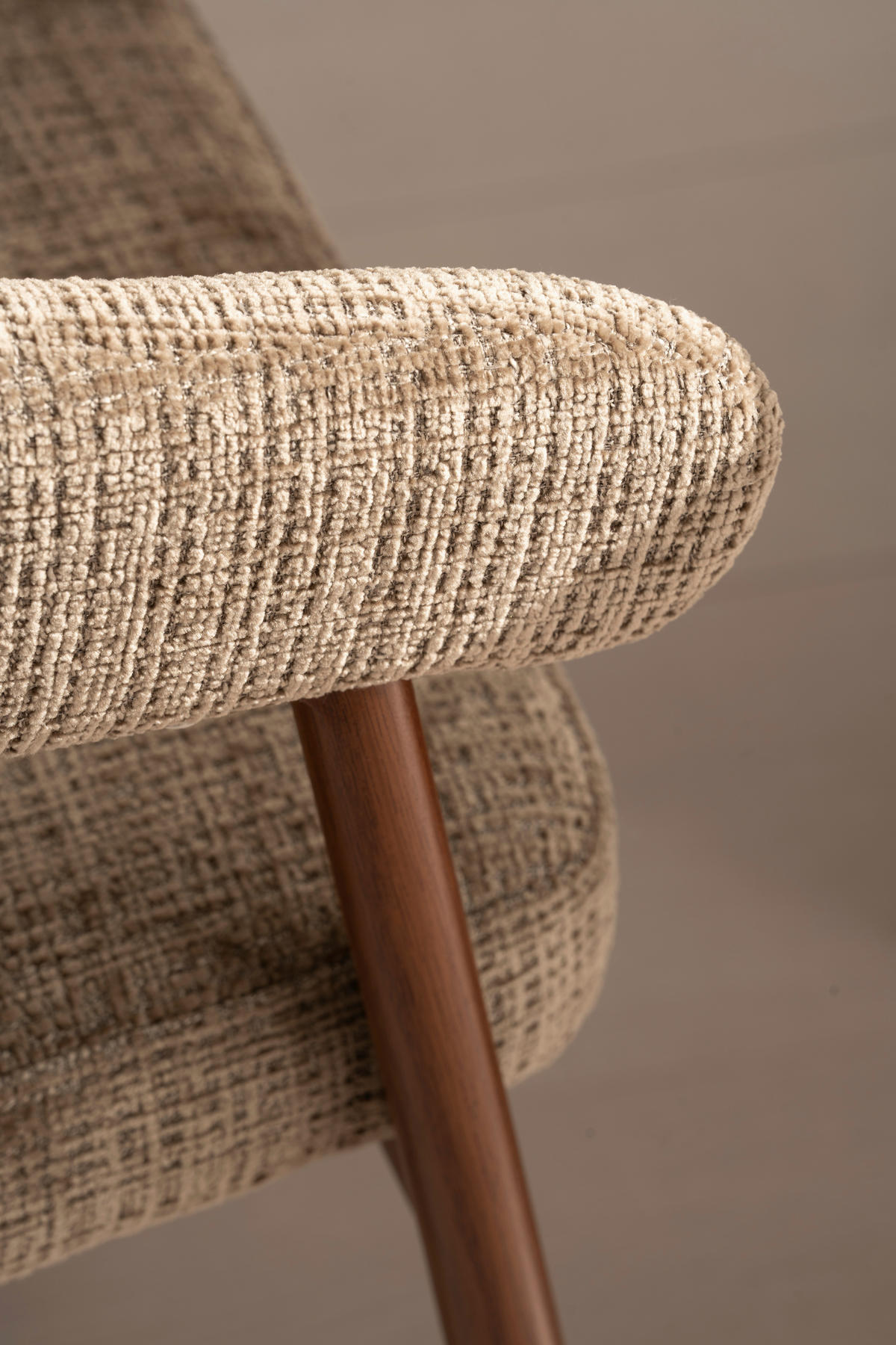 ARMLEHNSTUHL   Chenille  Braun, Walnussfarben  - Walnussfarben/Braun, MODERN, Holz/Textil (56/77/58cm) - Livetastic