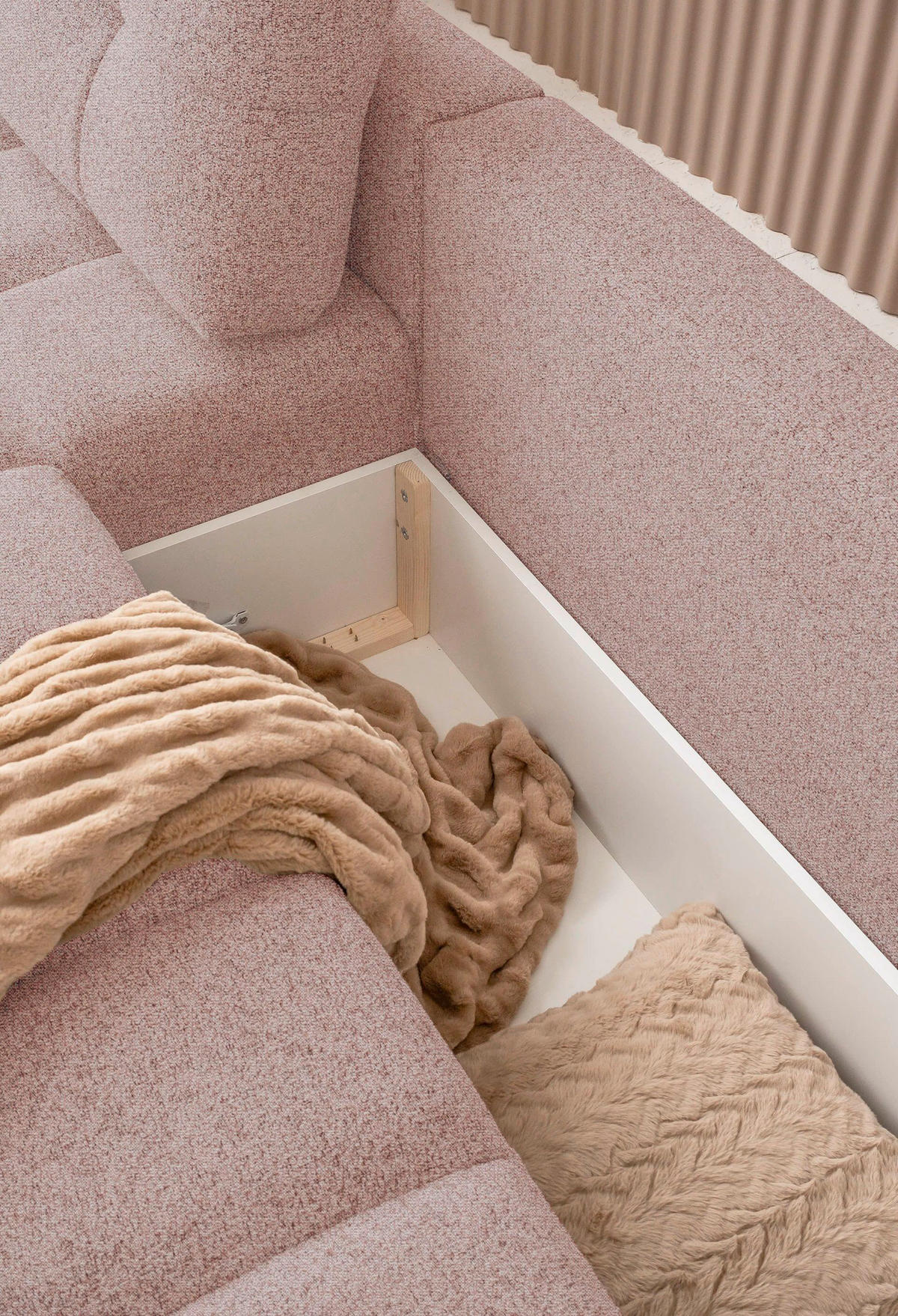 WOHNLANDSCHAFT in Rot  - Rot/Schwarz, Design, Kunststoff/Textil (184/333/213cm) - MID.YOU