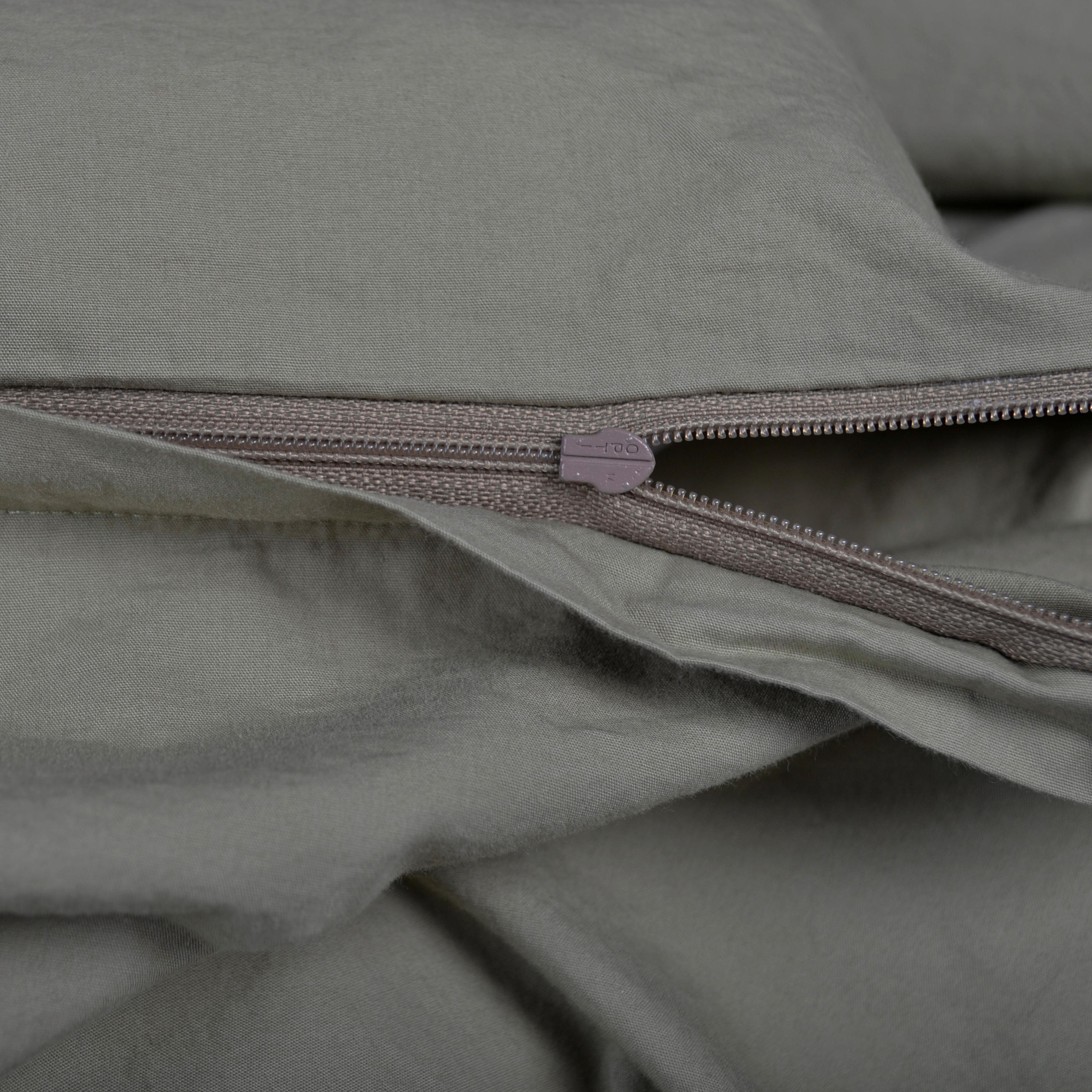 Thumbnail - Zoeppritz Kissenhülle Easy, Olivgrün, Textil, Naturmaterialien, Uni, 80x80 cm, bügelleicht, Wohntextilien, Bezüge, Kisse...