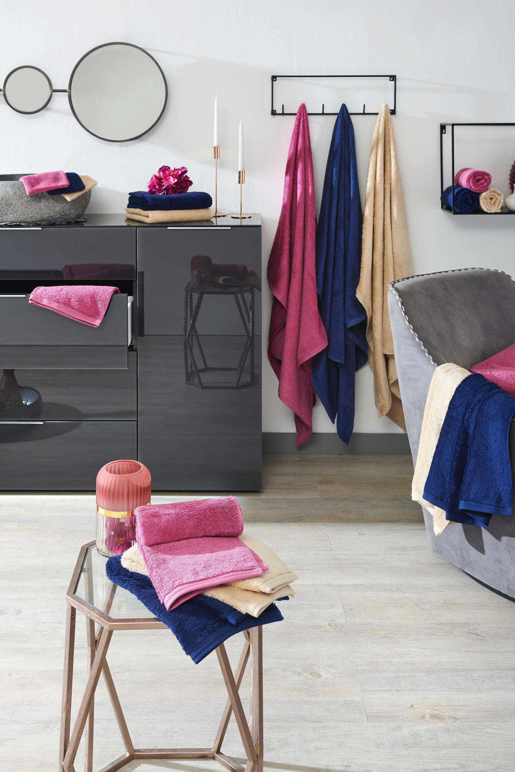 RUČNÍK, 50/100 cm, tmavě modrá - tmavě modrá, Basics, textil (50/100cm) - Vossen