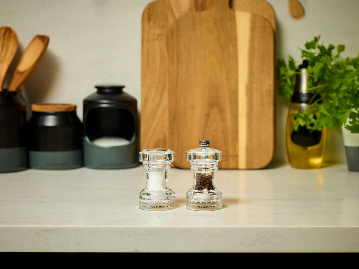 SALZ- ODER PFEFFERMÜHLE  - Transparent, Basics (5,6/10,4/11cm) - AdHoc