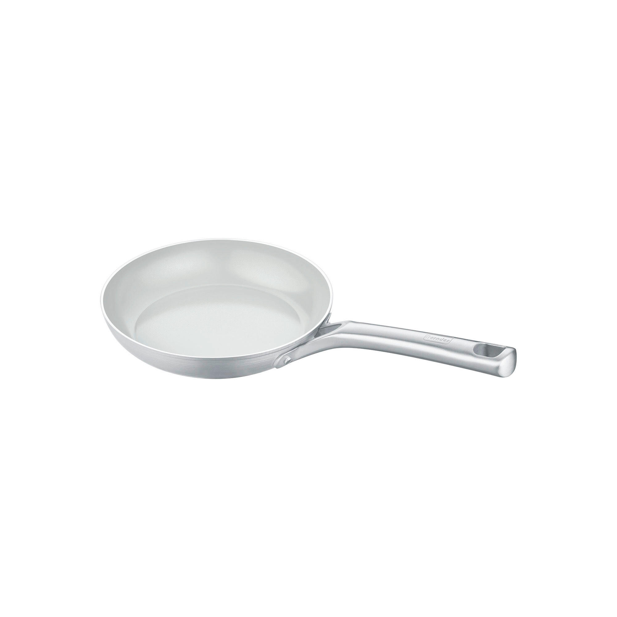 PÁNEV NA SMAŽENÍ  20 cm  - Basics, kov (20cm) - Berndes