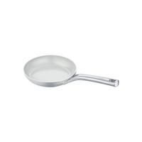 PÁNEV NA SMAŽENÍ  20 cm  - Basics, kov (20cm) - Berndes