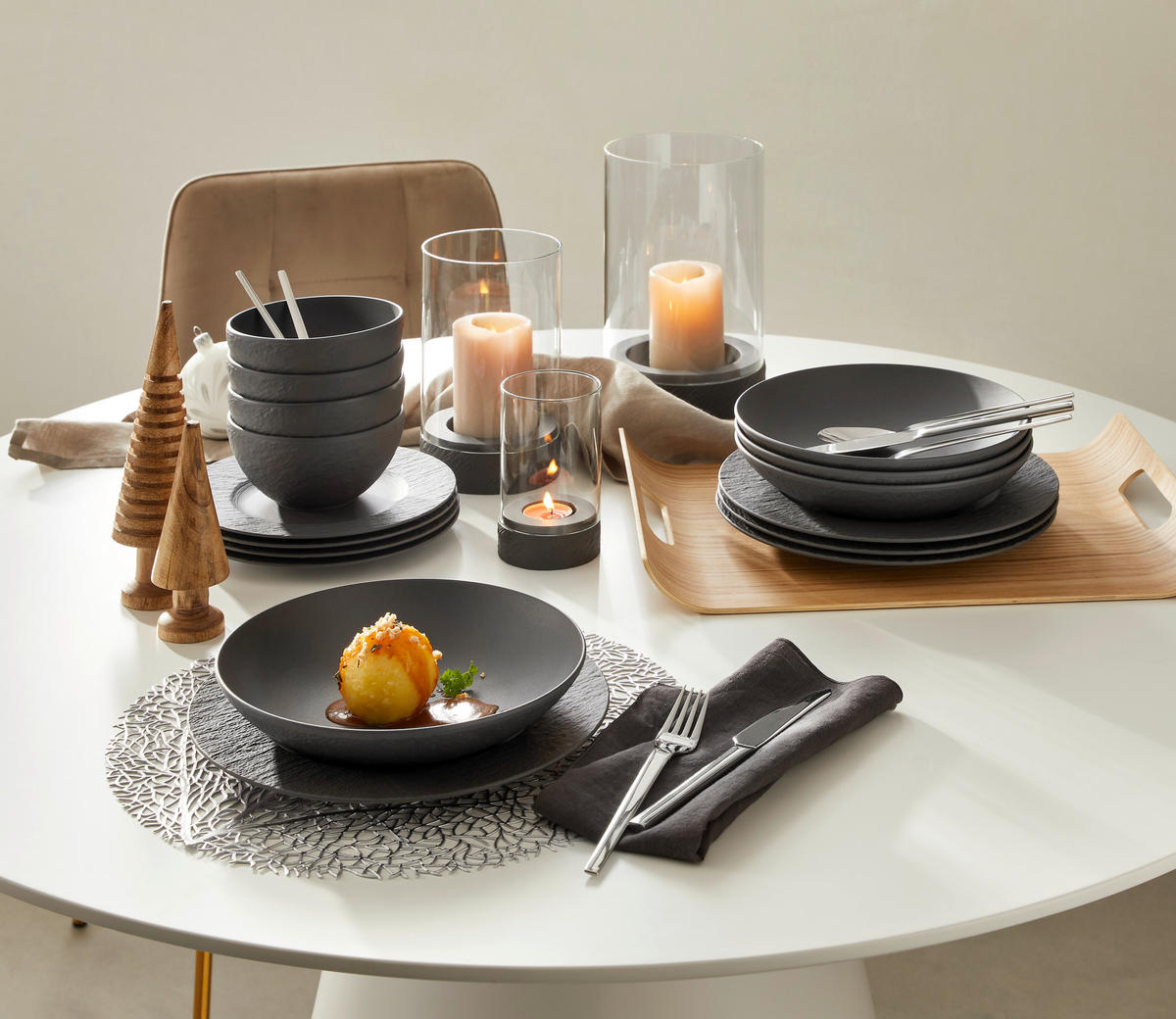 TAFELSERVICE Schwarz 16-teilig Manufacture Rock  - Schwarz, Design, Keramik - Villeroy & Boch