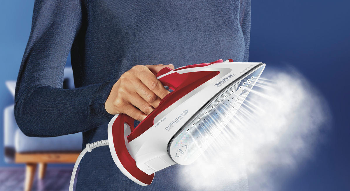 DAMPFBÜGELEISEN  Easygliss Plus  - Rot/Weiß, Basics, Kunststoff/Metall (34/14/18cm) - Tefal