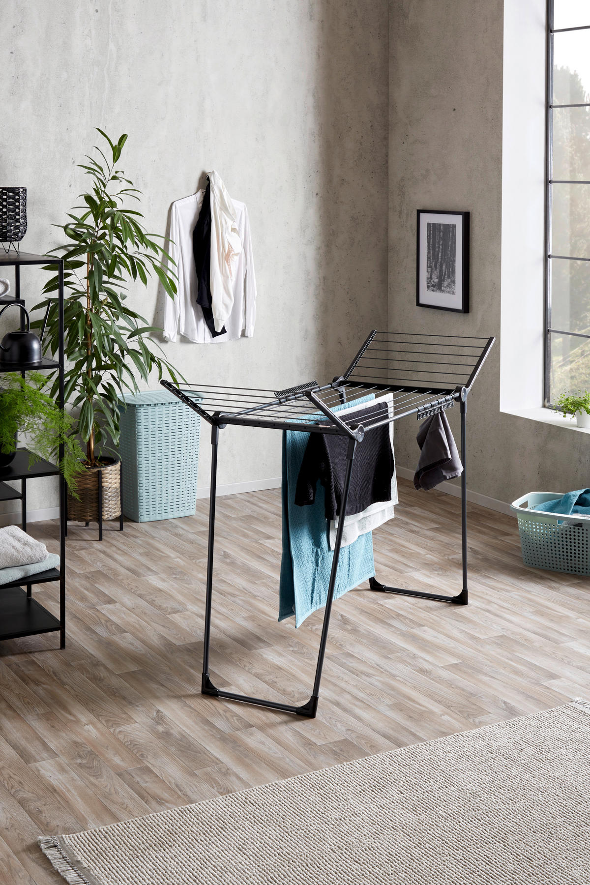 STALAK ZA SUŠENJE RUBLJA - crna, Basics, metal/plastika (157/87/55cm) - Leifheit