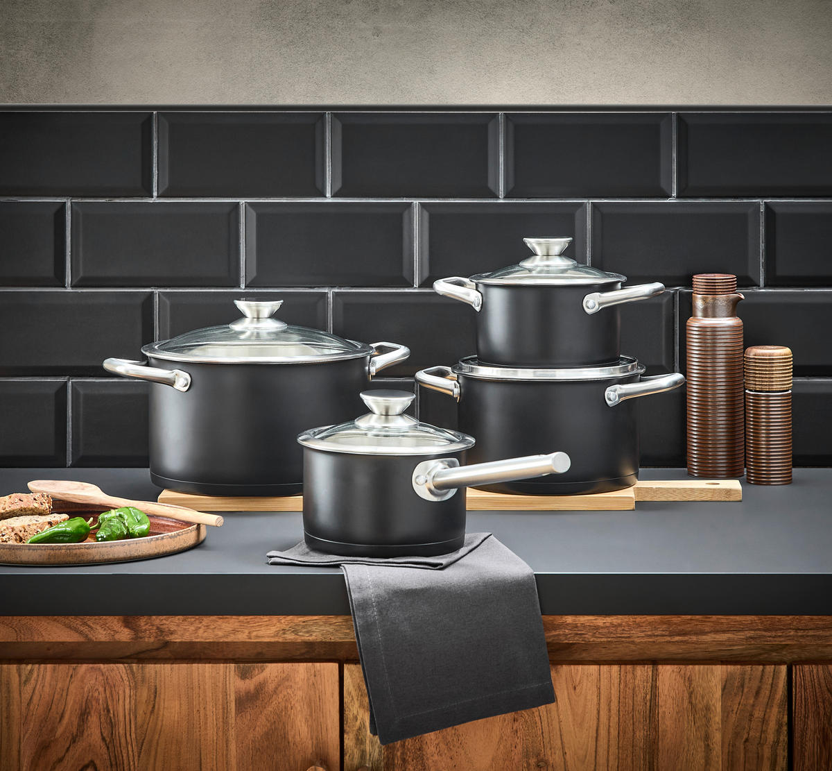 SET ŠERPI 4 dela  - prozirna/crna, Osnovno, staklo/metal - Homeware Profession.