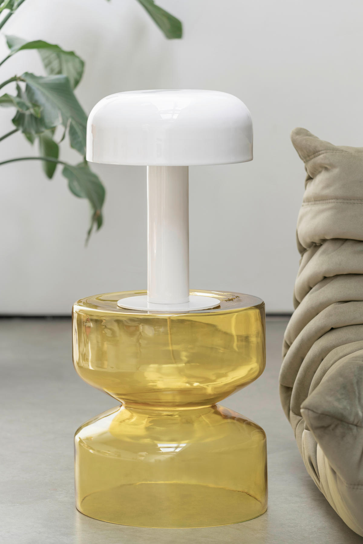 BEISTELLTISCH Hellgelb  - Hellgelb, Basics, Glas (35/41cm) - Leitmotiv