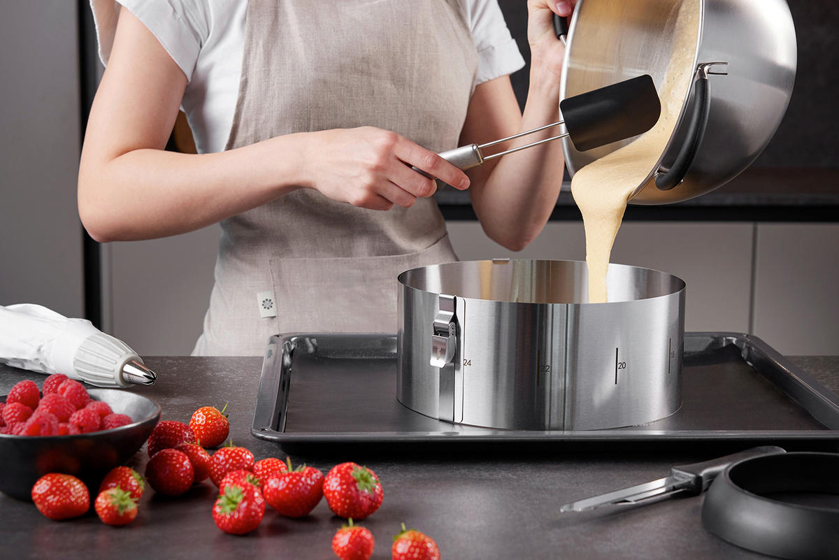 OBRUČ ZA TORTU TONDO CLIP  - srebrne boje, Basics, metal (16/10cm) - Gefu