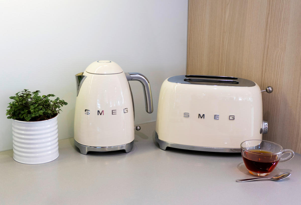 TOASTER  - Creme, Basics, Metall (31/20/20cm) - SMEG