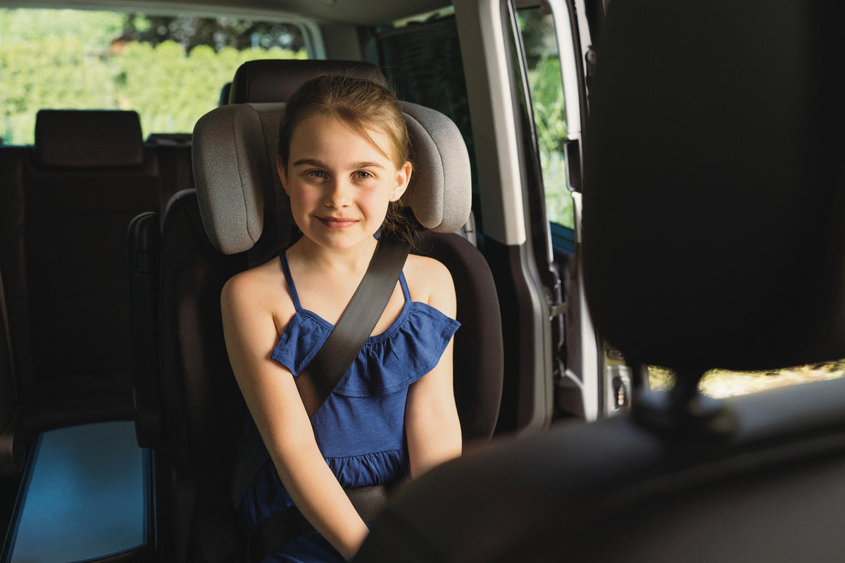 KINDERAUTOSITZ MUSCA ISOFIX ECE R 129 i-SIZE  - Hellgrau/Schwarz, Basics, Kunststoff/Textil (44/55/43cm) - Osann