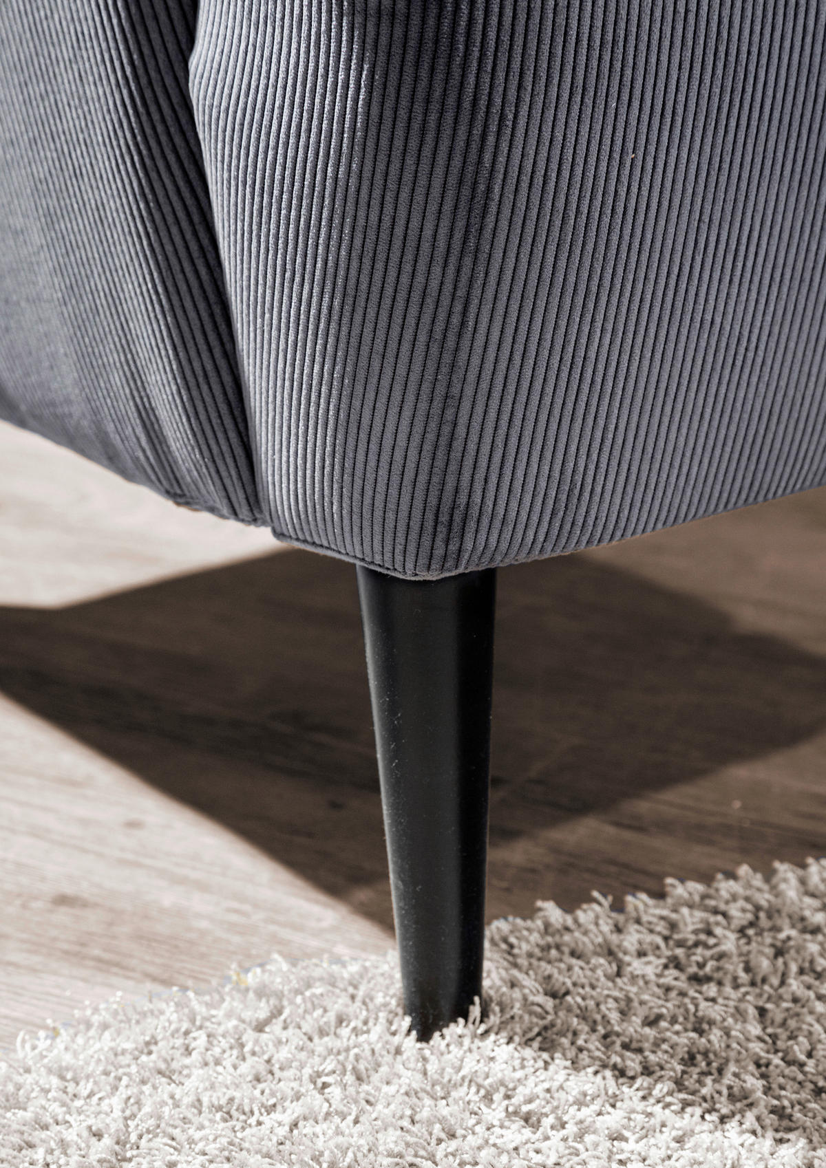 ÖRONLAPPSFÅTÖLJ i manchester antracit  - svart/antracit, Design, trä/textil (70/104/90cm) - MID.YOU