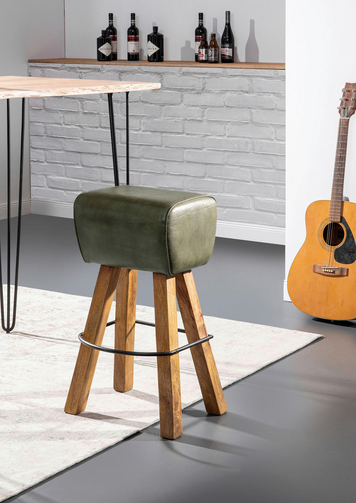 TABURET DE BAR in piele verde  - verde/culoare natur, Konventionell, lemn/piele (44/74/32cm) - Cantus