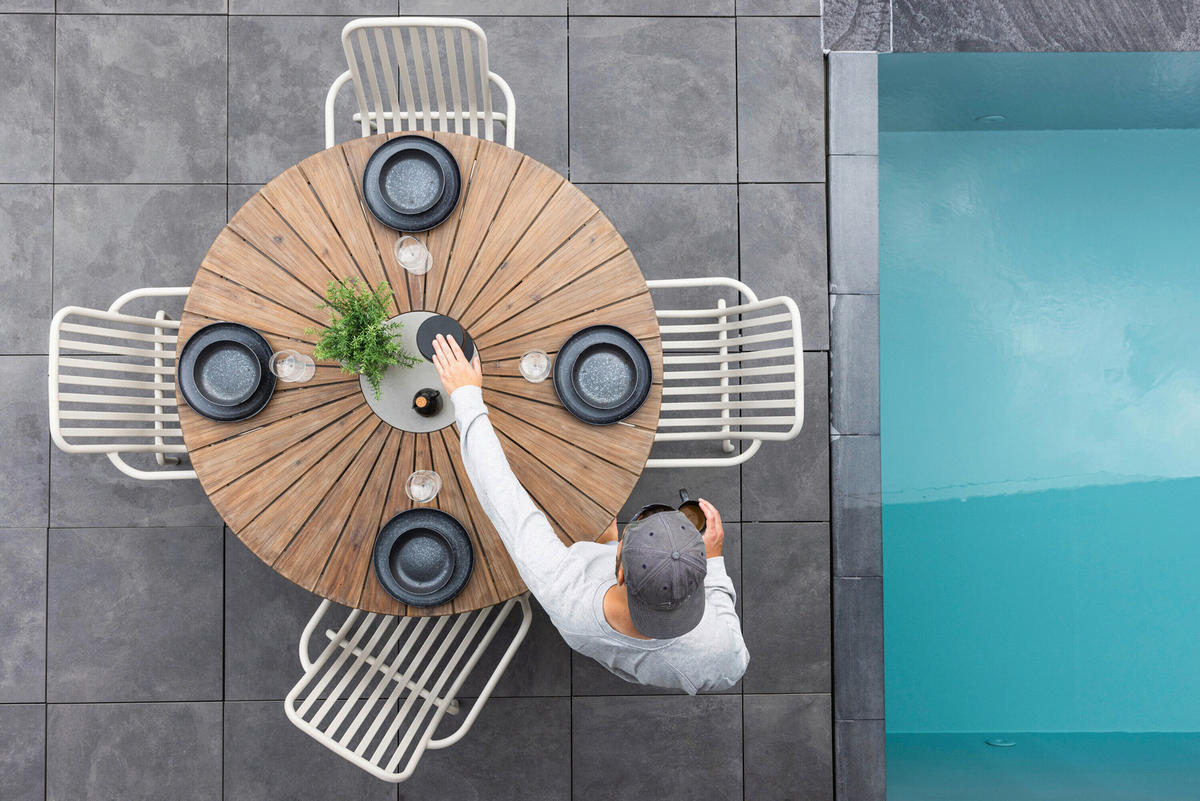 UTEBORD trä rund  - ljusbrun, Modern, trä (140/75cm) - Gardenson