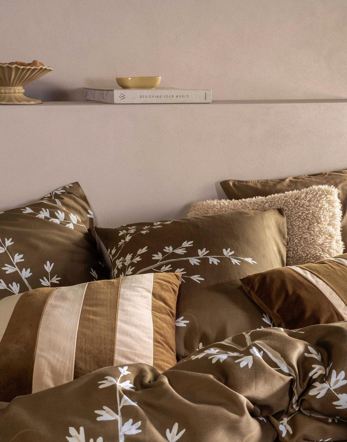POSTELJNINA LUCIENNE 135/200 cm saten rjava  - rjava, Konvencionalno, tekstil (135/200cm) - Essenza