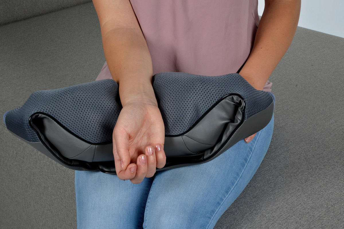 NACKENMASSAGEGERÄT - Grau, KONVENTIONELL, Kunststoff (18/17.5/14.5cm) - Grundig