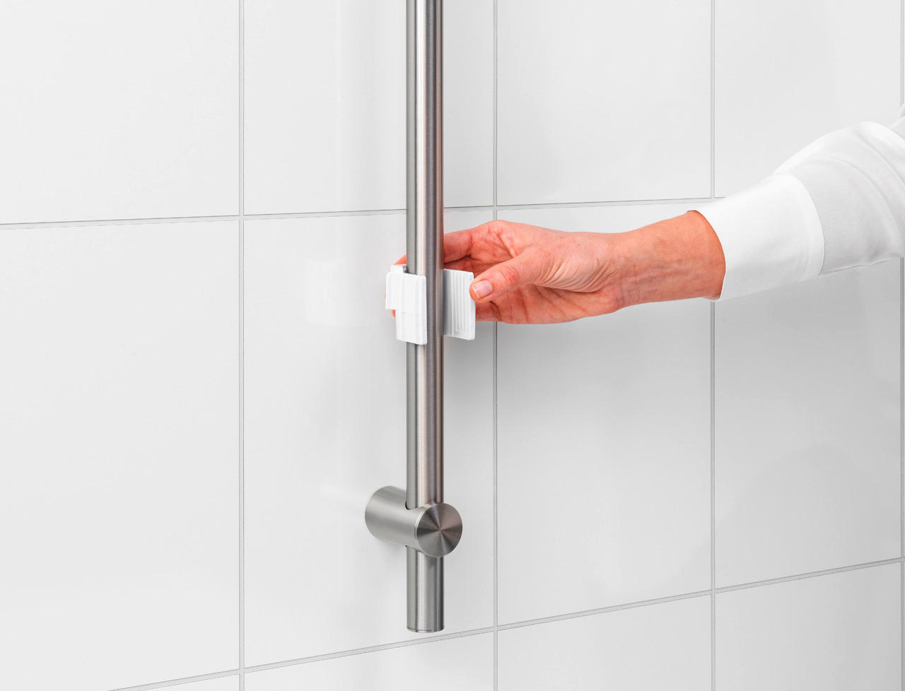 KORPA ZA TUŠ KABINU  plastika  - bela, Osnovno, plastika (13,3/7,5/24,4cm) - Brabantia