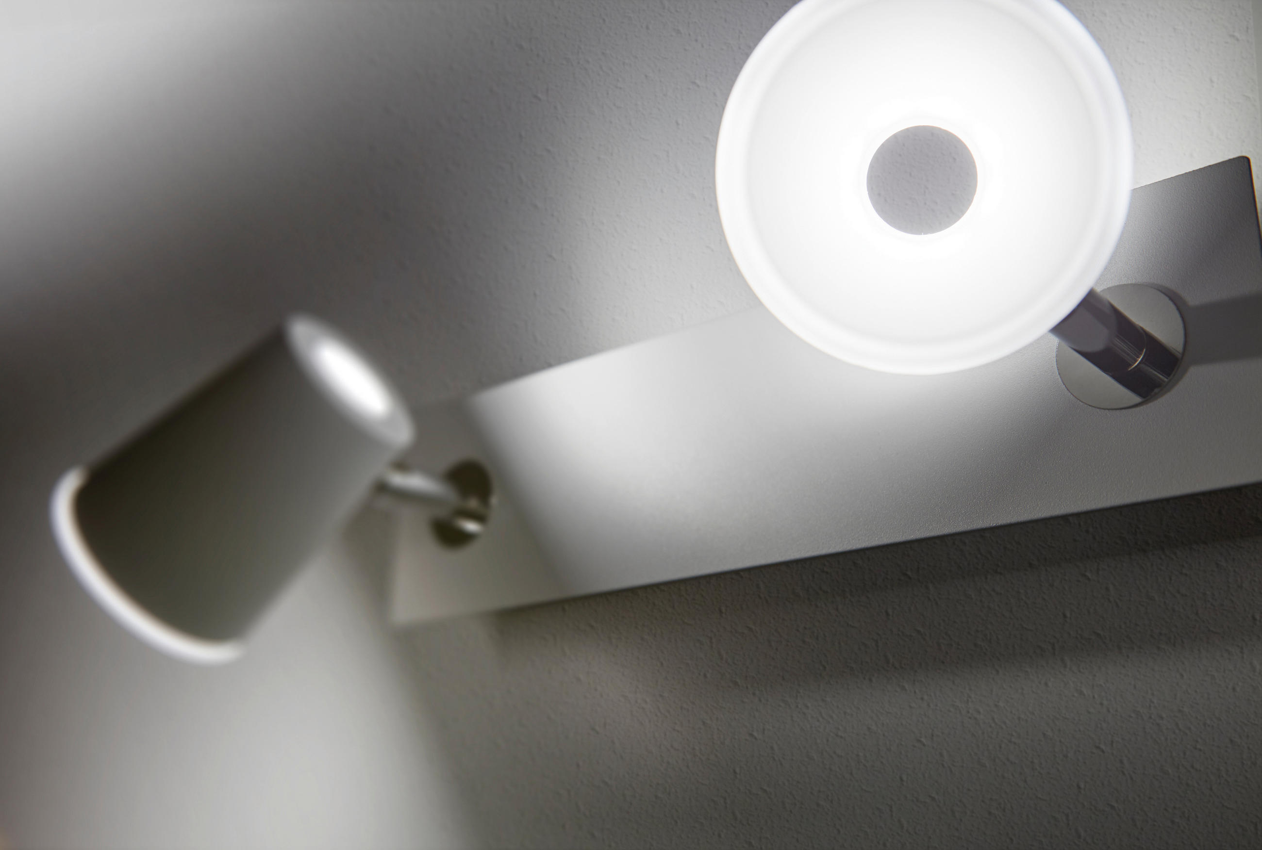 LED-STRAHLER   - Chromfarben/Weiß, Design, Metall (9,5/28,5/16cm) - Trio Leuchten